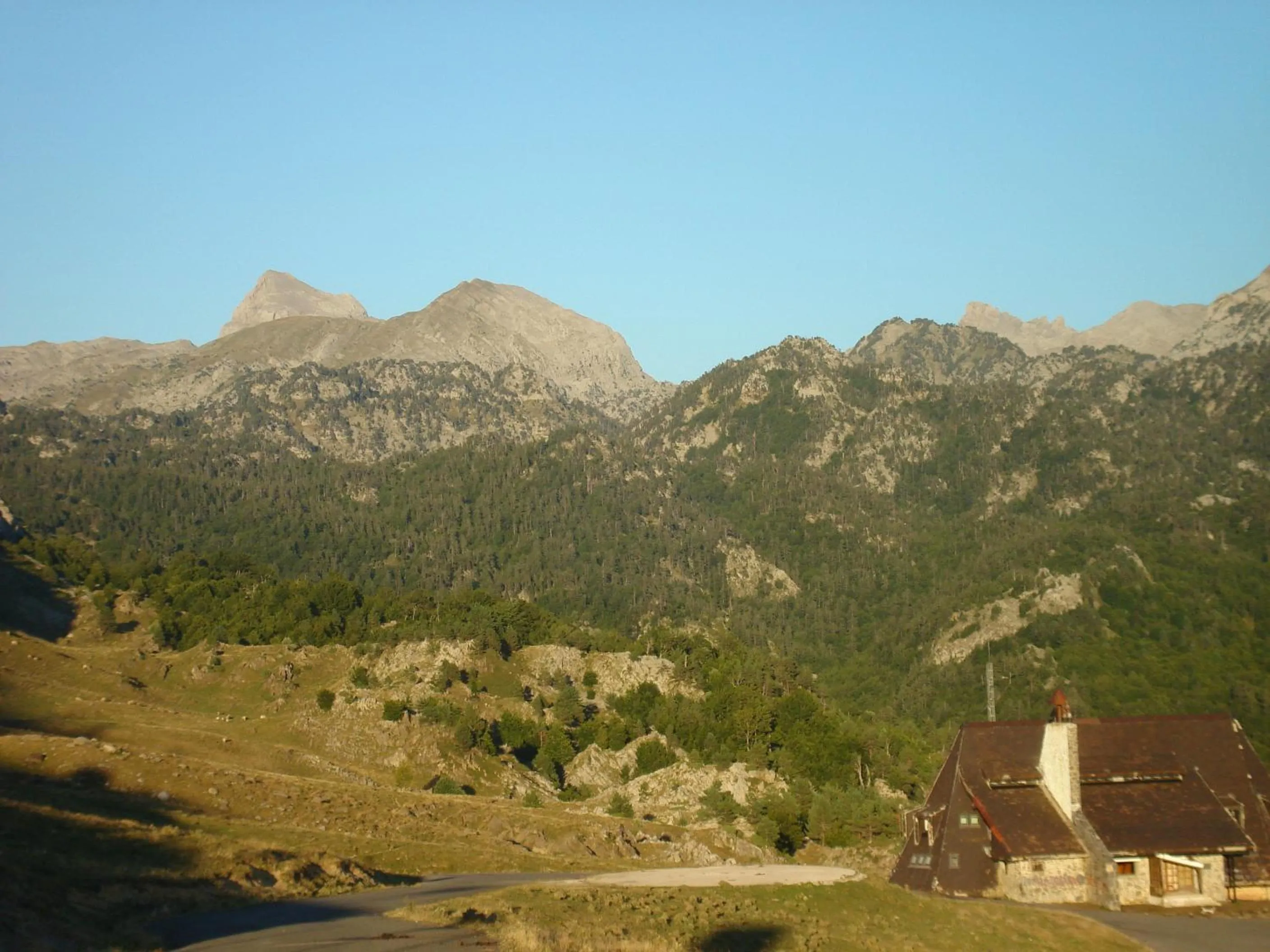 Neighbourhood in Hotel y Apartamentos SNÖ Isaba