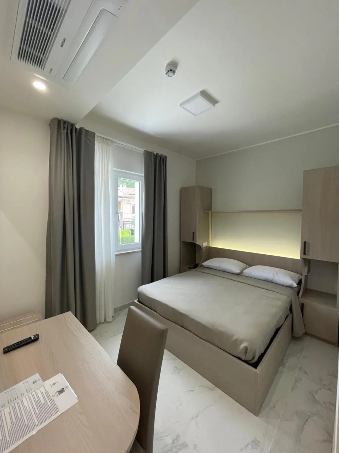 Bedroom, Bed in Hotel Diadema