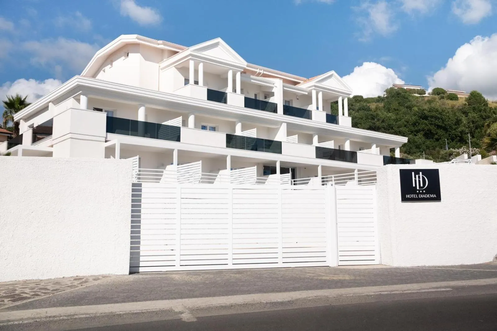 Property building in Hotel Diadema
