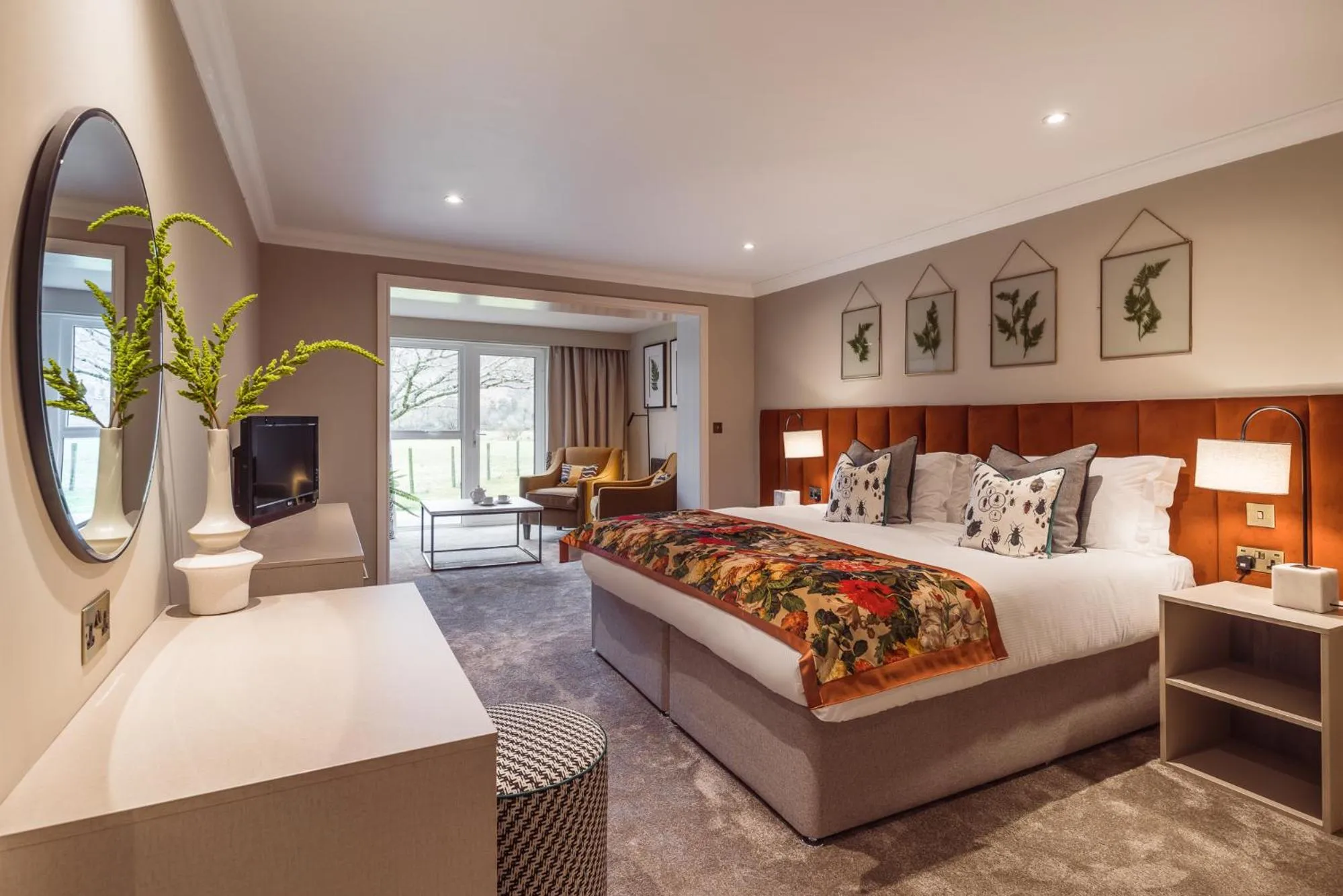 Bedroom, Bed in Borrowdale Gates Hotel