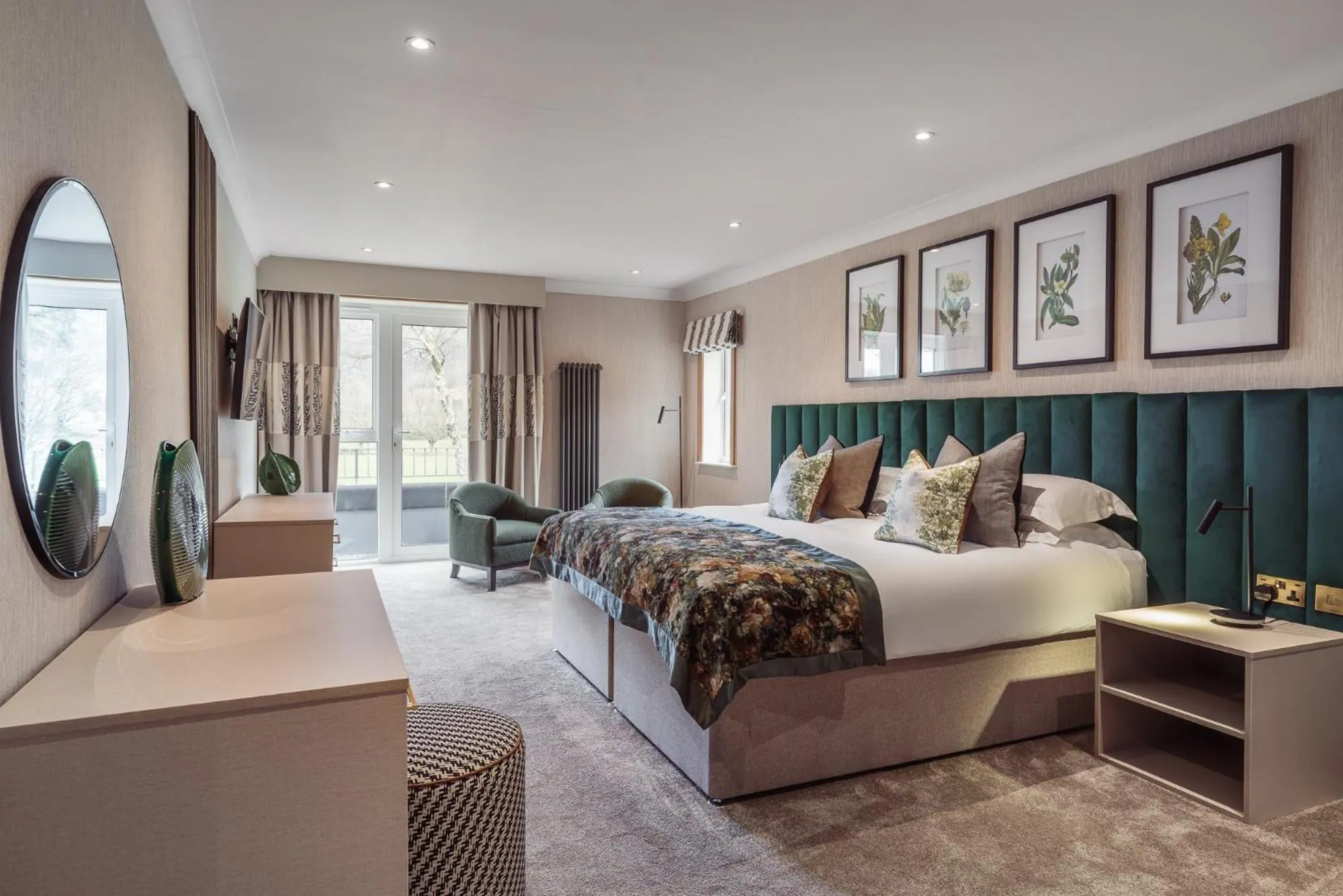 Bedroom, Bed in Borrowdale Gates Hotel