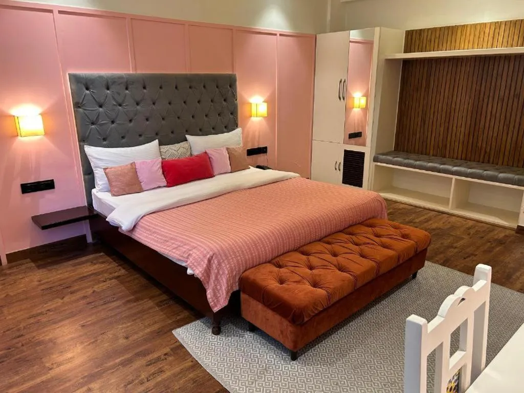 Bed in Gulmohar Mansion - A Boutique Stay