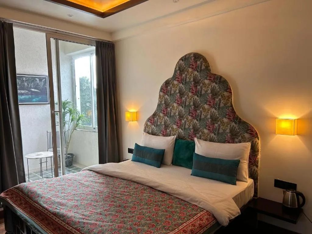 Bed in Gulmohar Mansion - A Boutique Stay