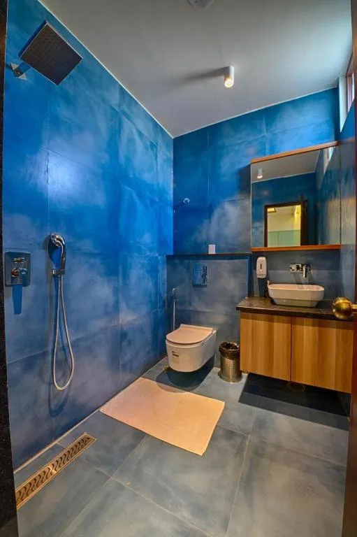 Toilet in Gulmohar Mansion - A Boutique Stay