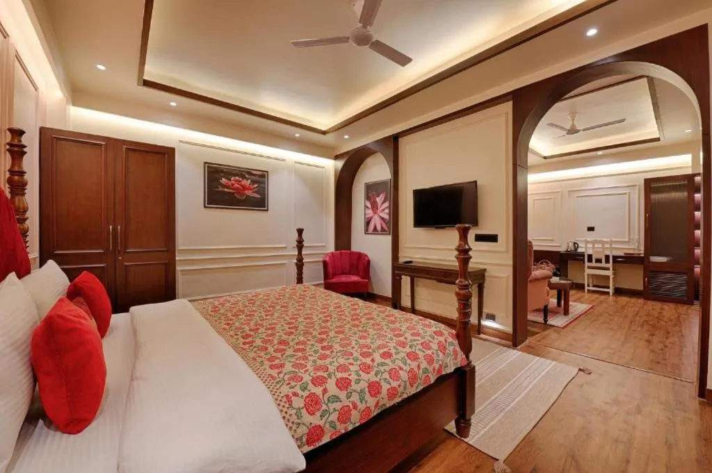 Bed in Gulmohar Mansion - A Boutique Stay