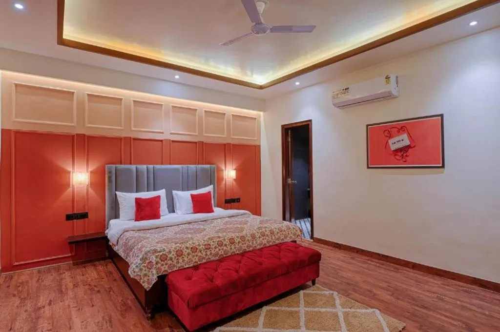 Bed in Gulmohar Mansion - A Boutique Stay