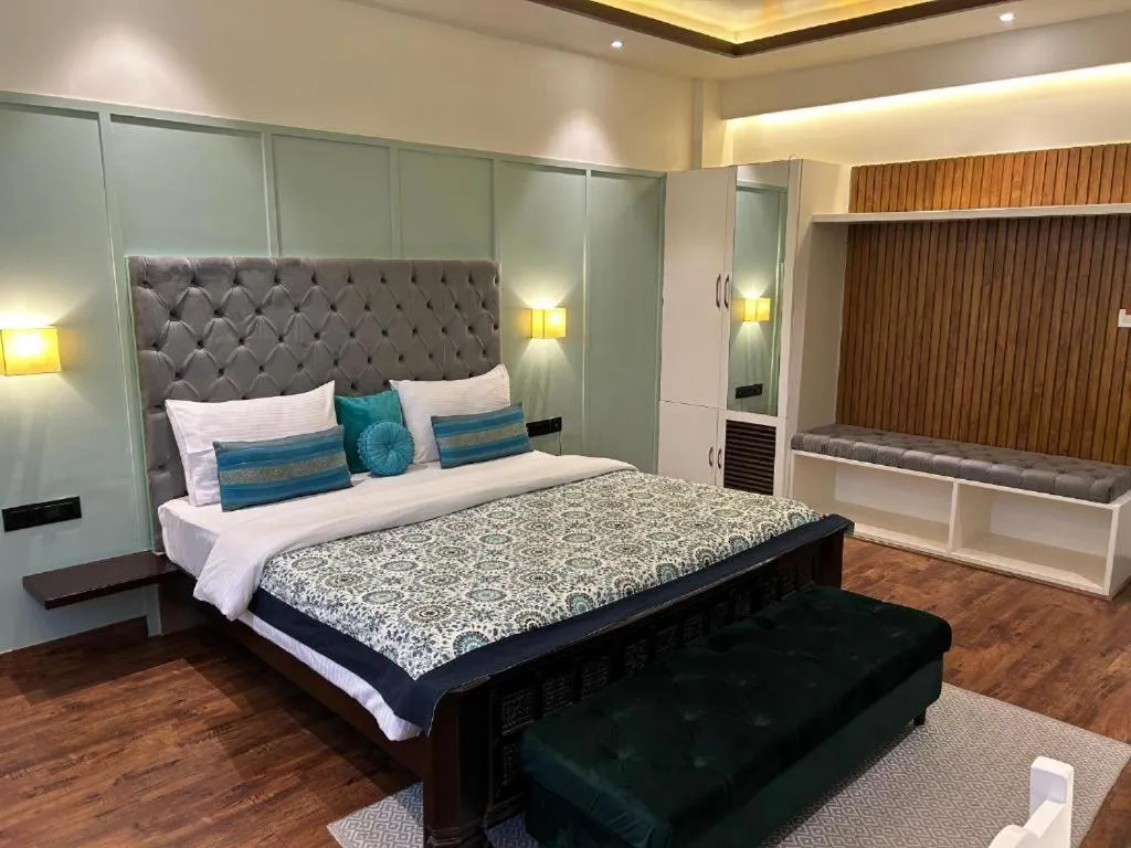 Bed in Gulmohar Mansion - A Boutique Stay