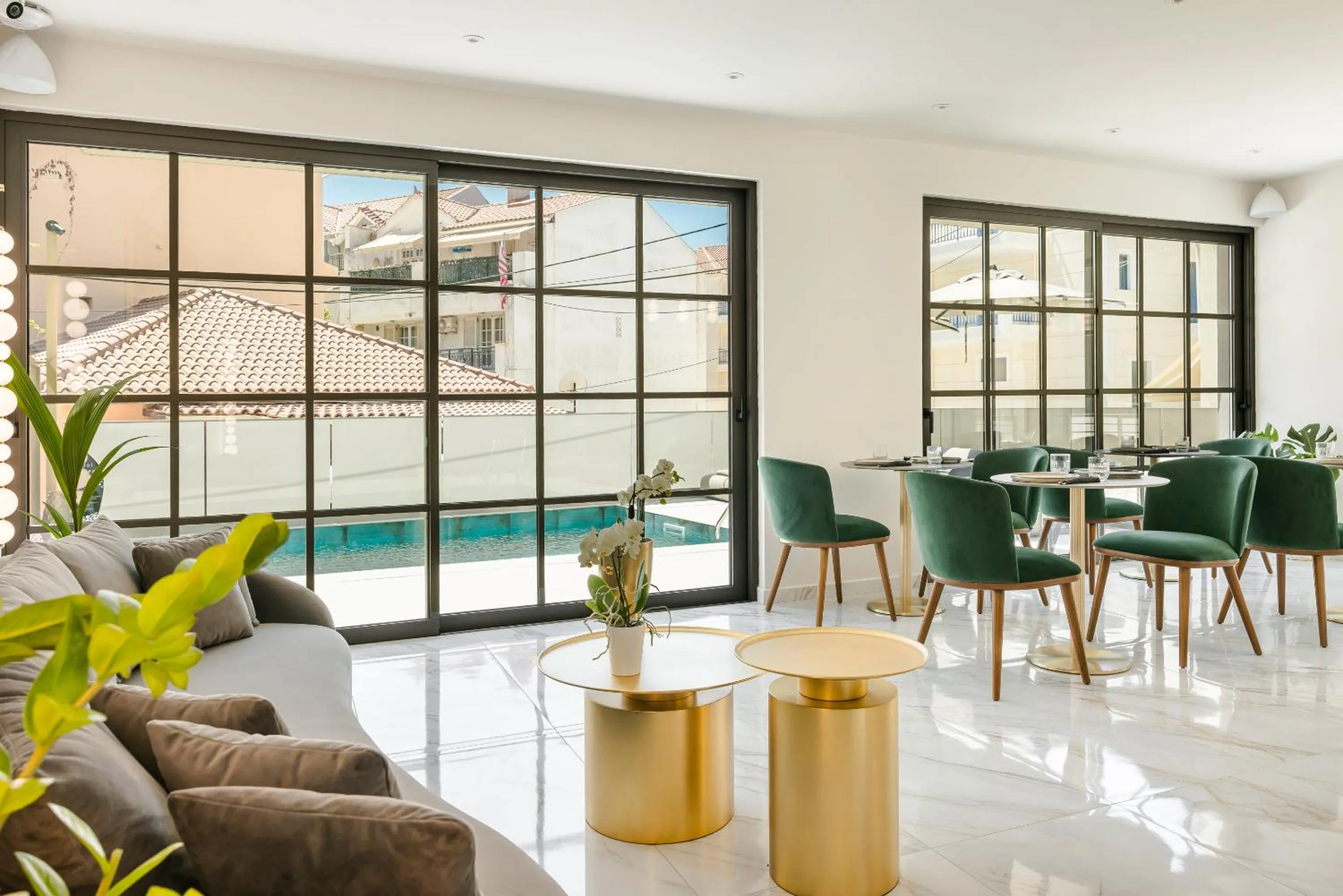 Communal lounge/ TV room in G Boutique Hotel Kefalonia