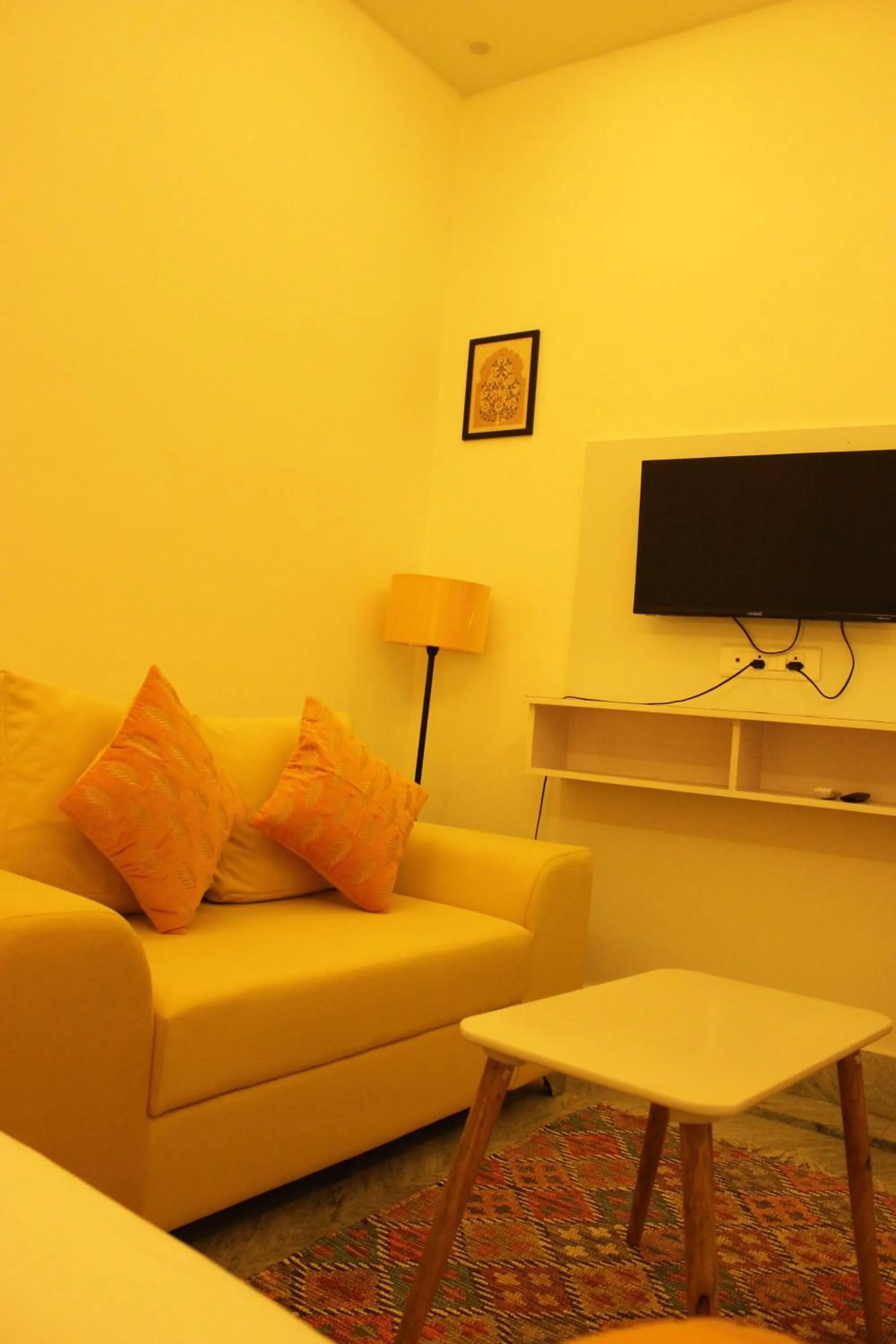 TV and multimedia in The Nandi International Boutique Stay