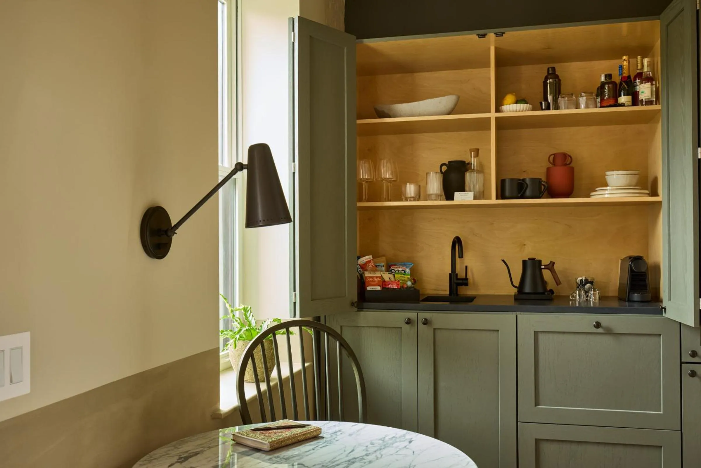 Coffee/tea facilities in Hotel Anna & Bel