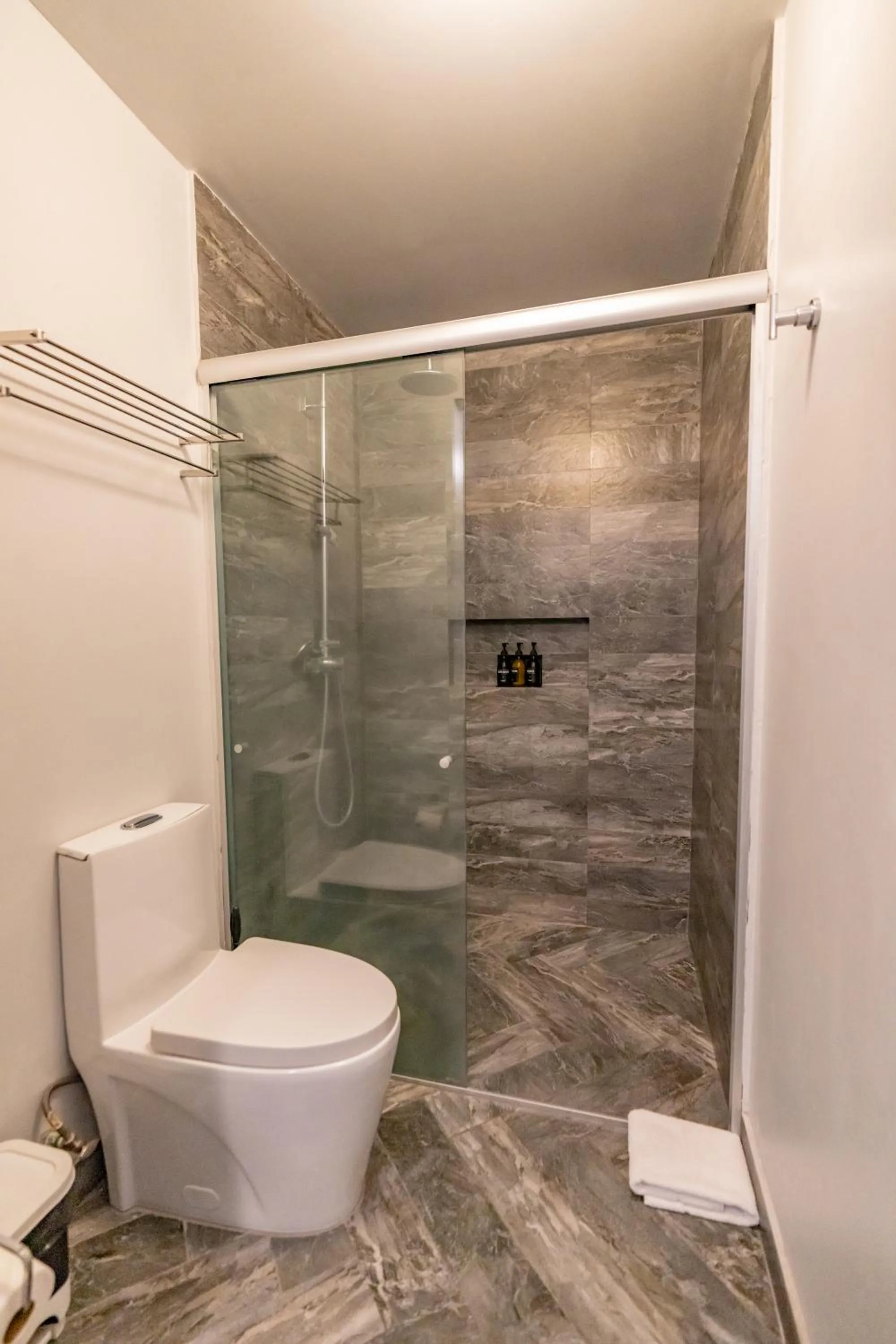 Bathroom in La Campechana in the heart of Roma and Condesa