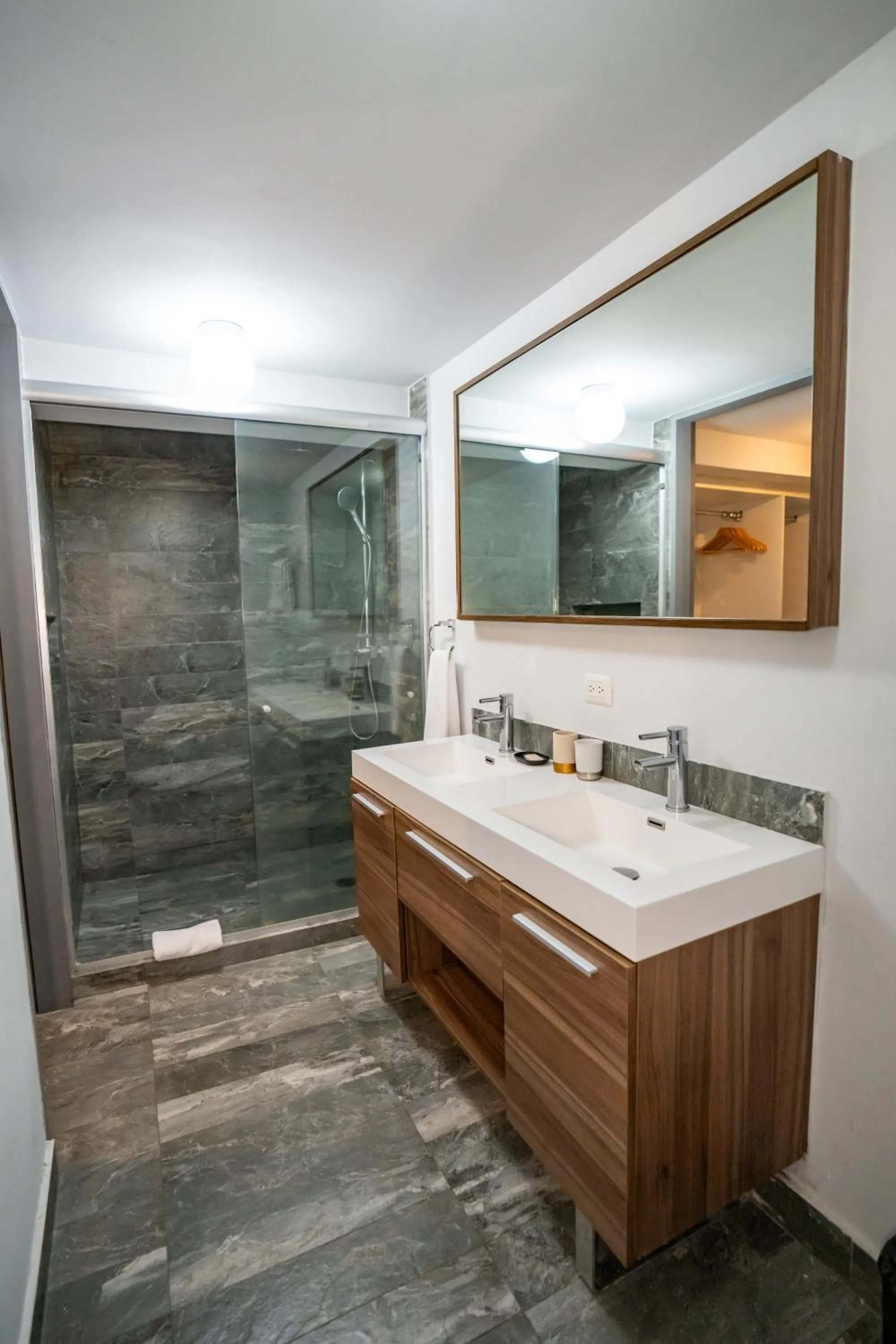 Bathroom in La Campechana in the heart of Roma and Condesa