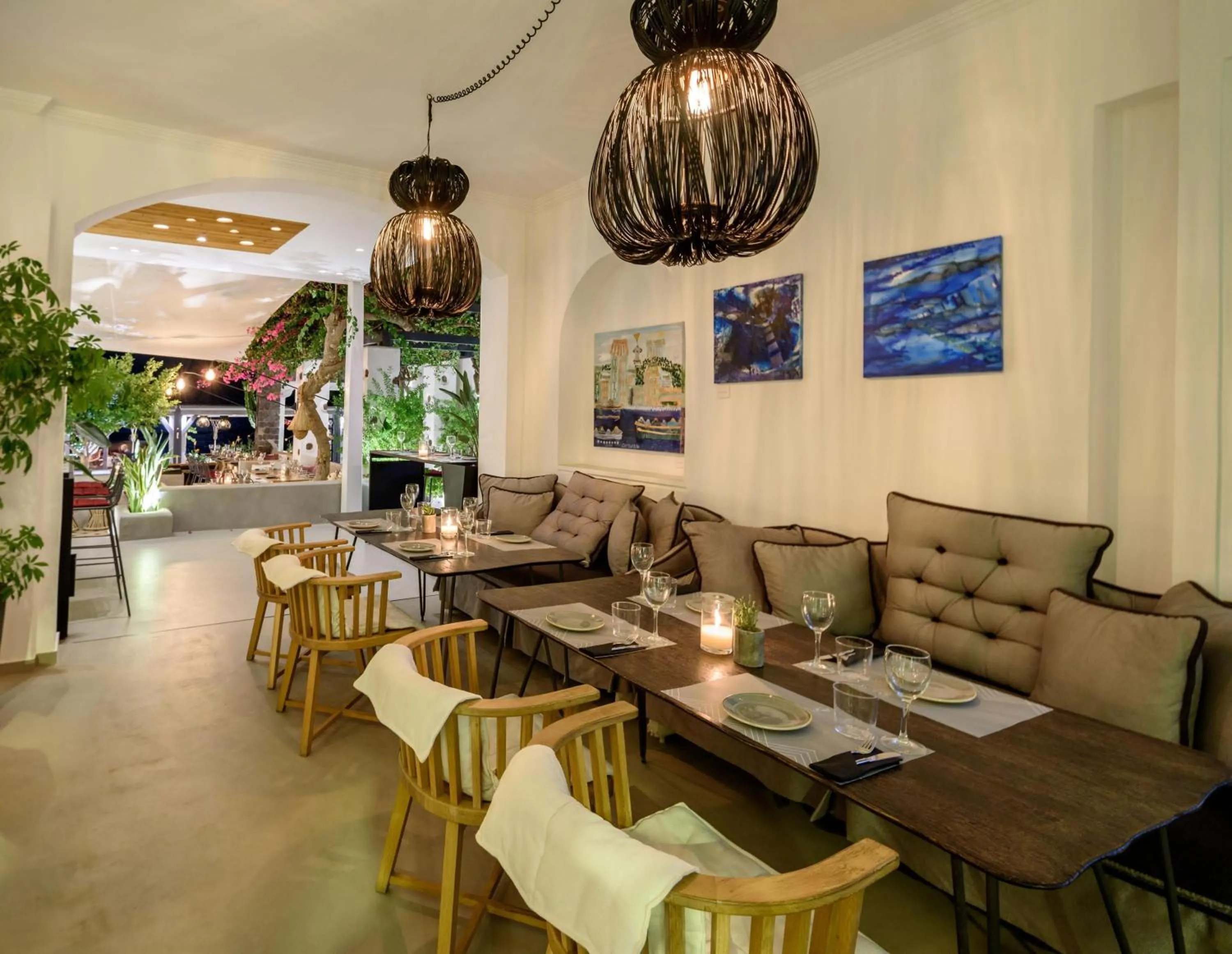 Restaurant/places to eat in Afroditi Venus Beach Resort