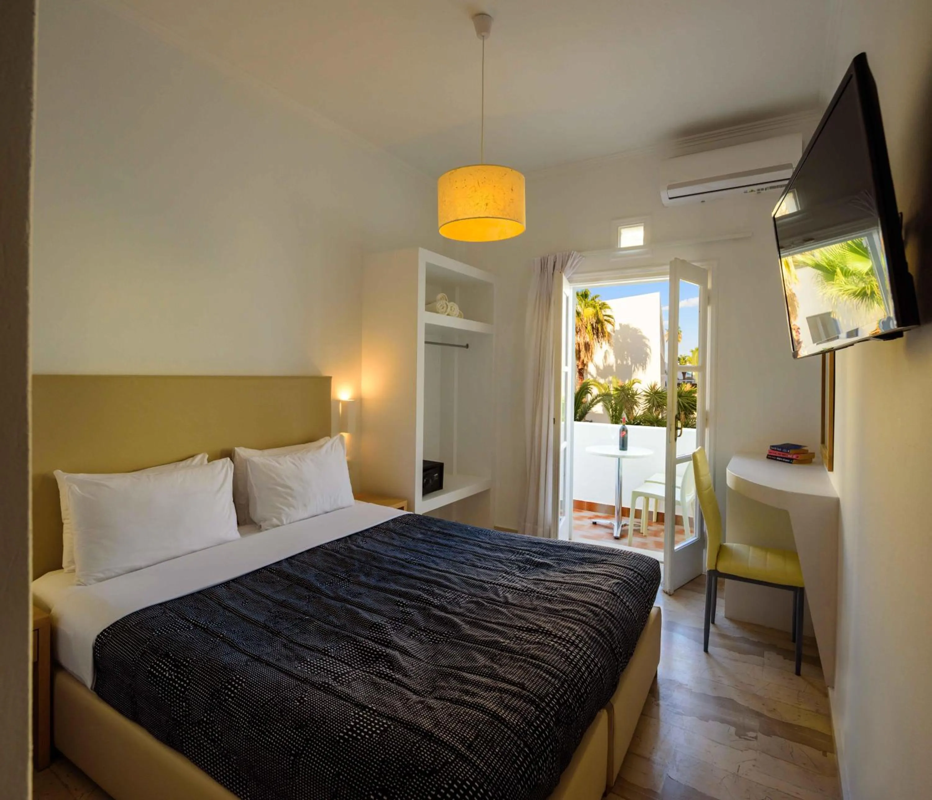 Photo of the whole room, Bed in Afroditi Venus Beach Resort