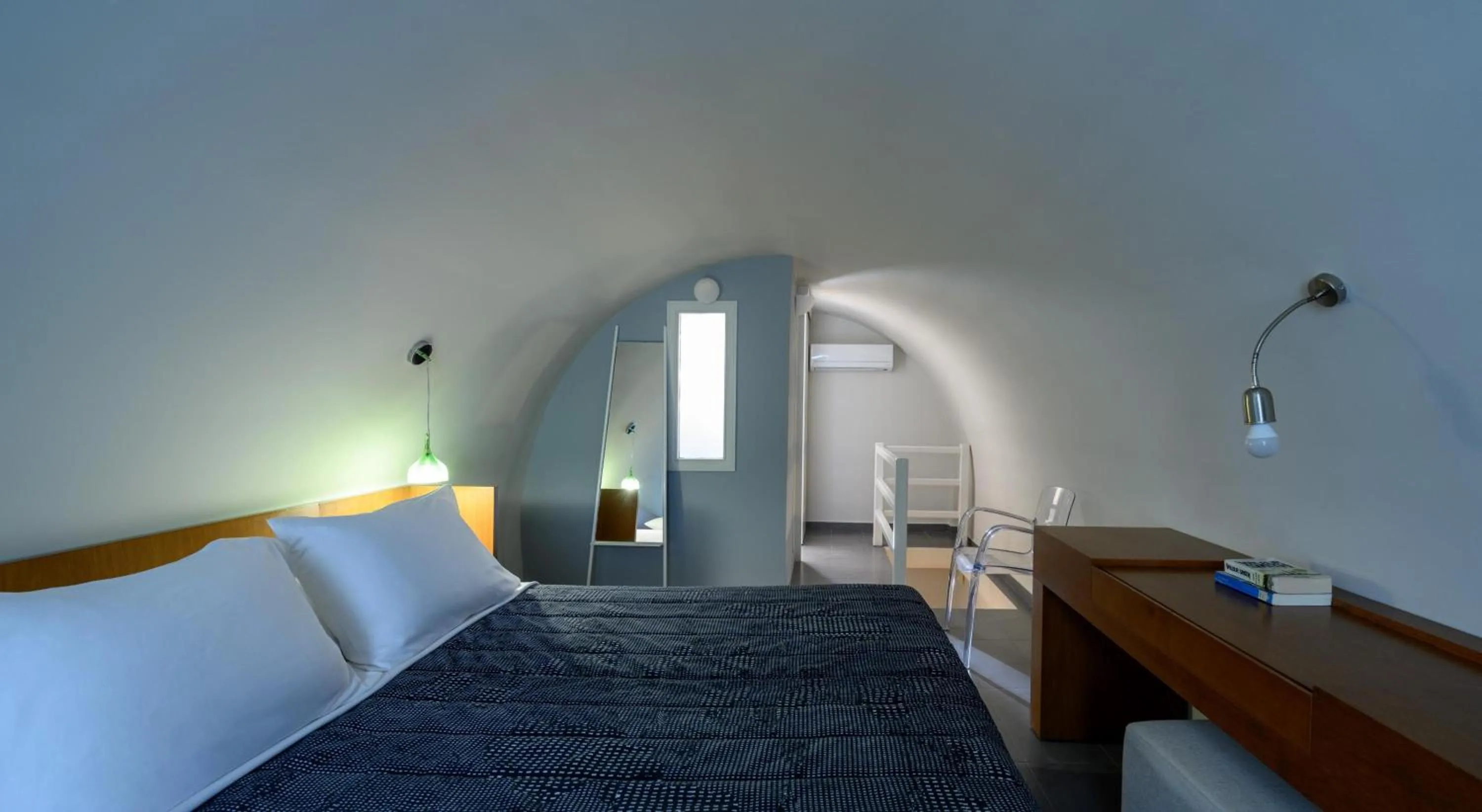 Photo of the whole room, Bed in Afroditi Venus Beach Resort