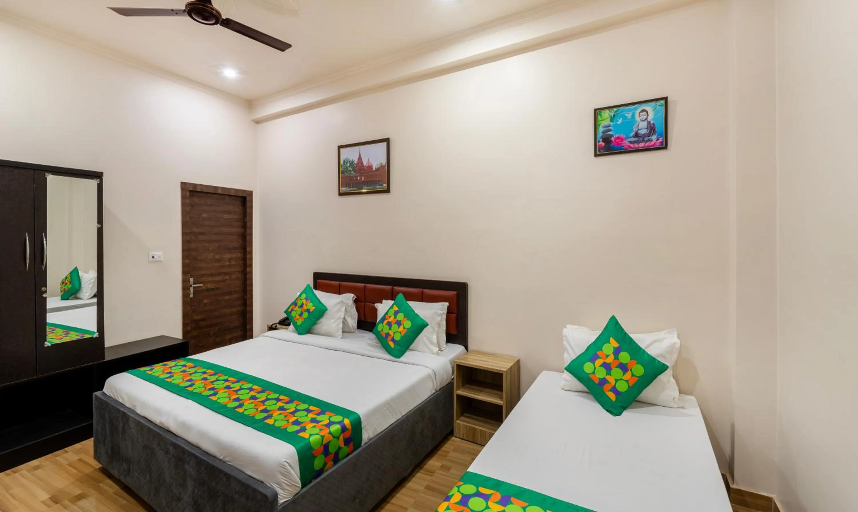 Bedroom, Bed in Treebo Om Shree Banaras