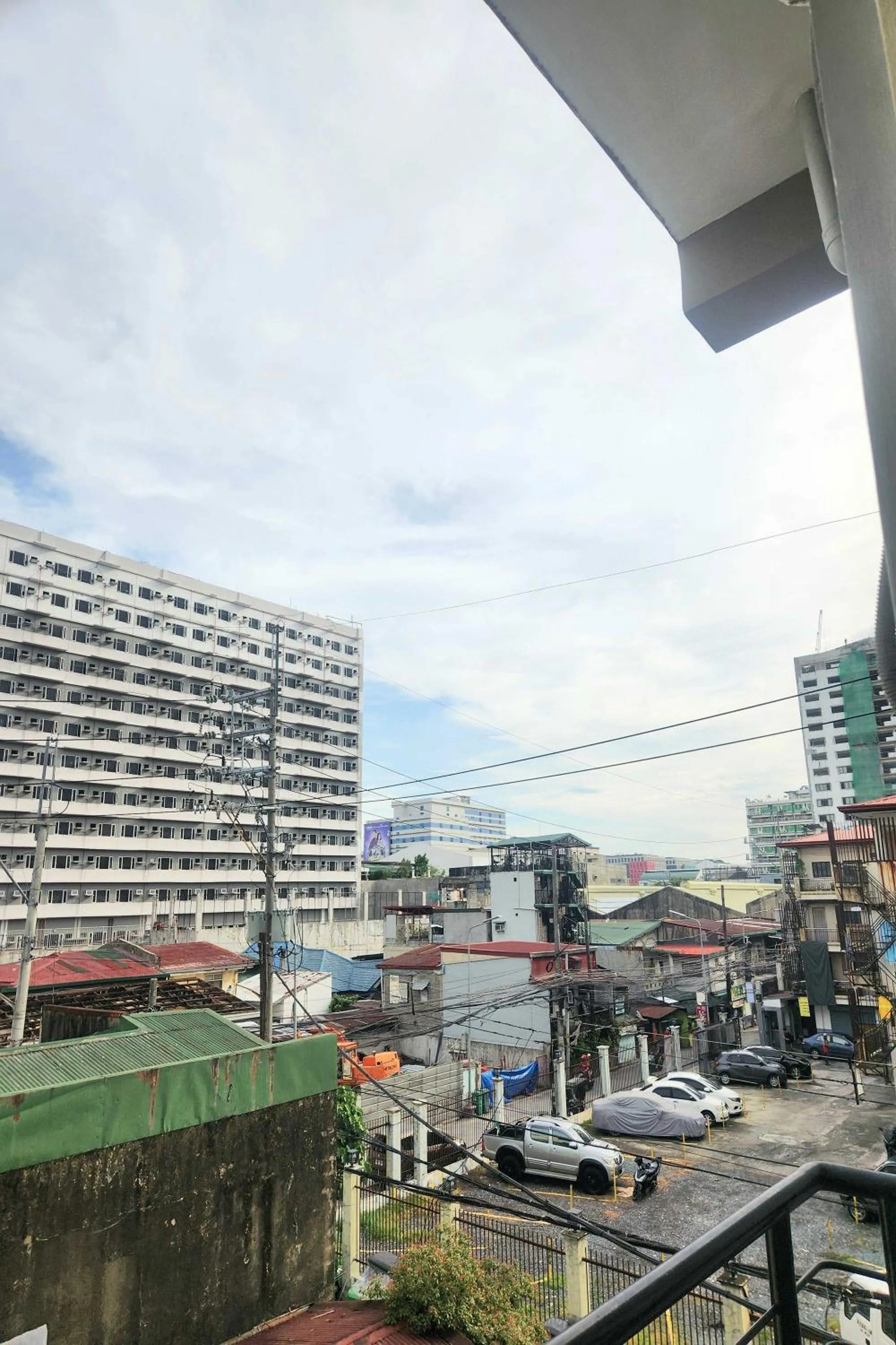 Property building in Qingqing Hotel Pasay Manila near MOA