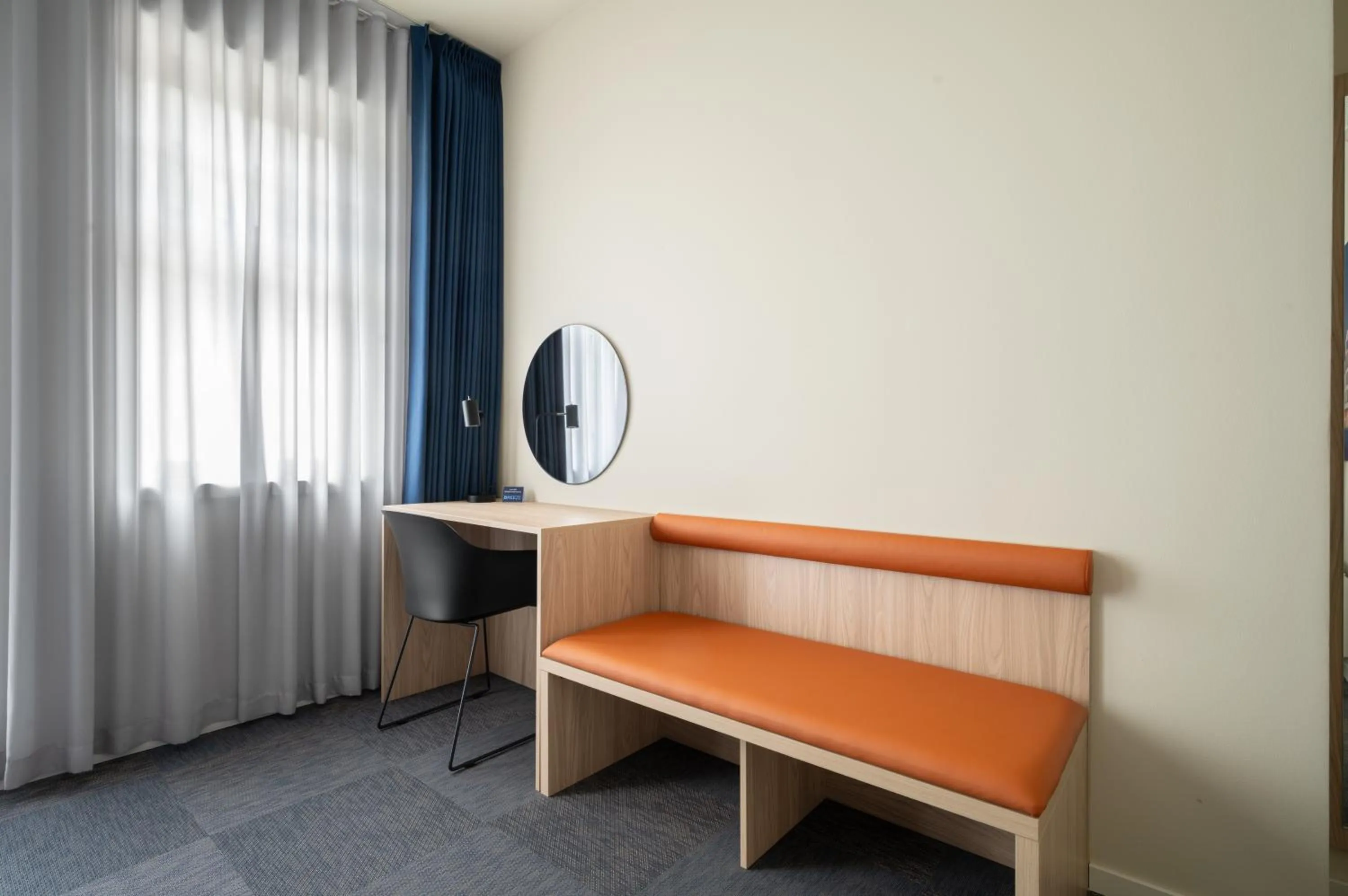 Seating area in BREEZE Hotel Victoria - Self-Service