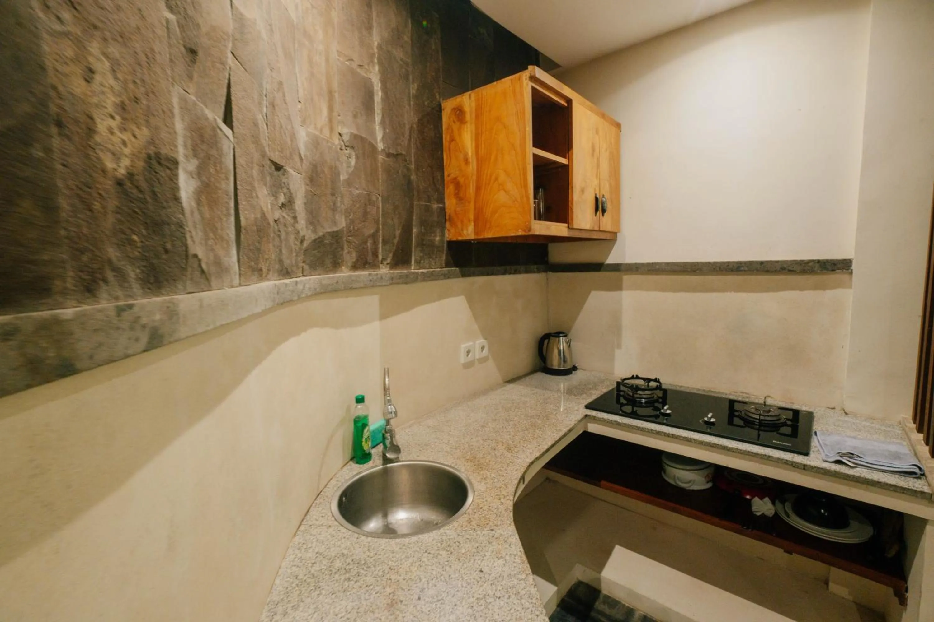 Kitchen or kitchenette in The Iyang Ubud