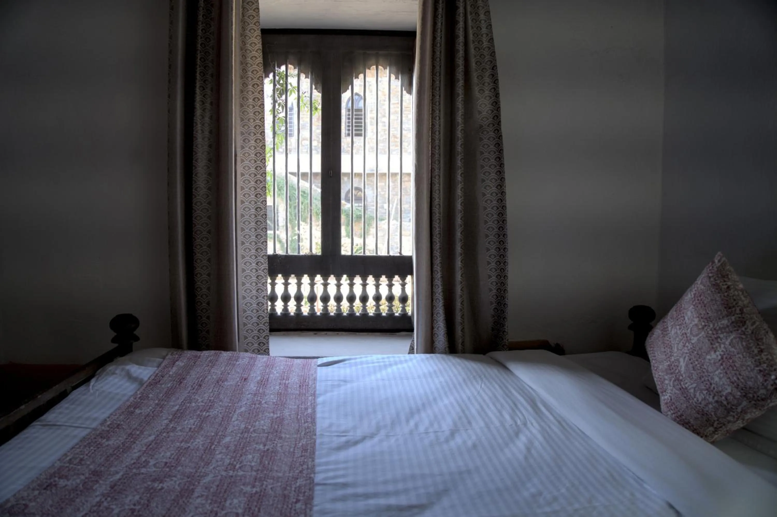 Bed in Shrisiddhpuram