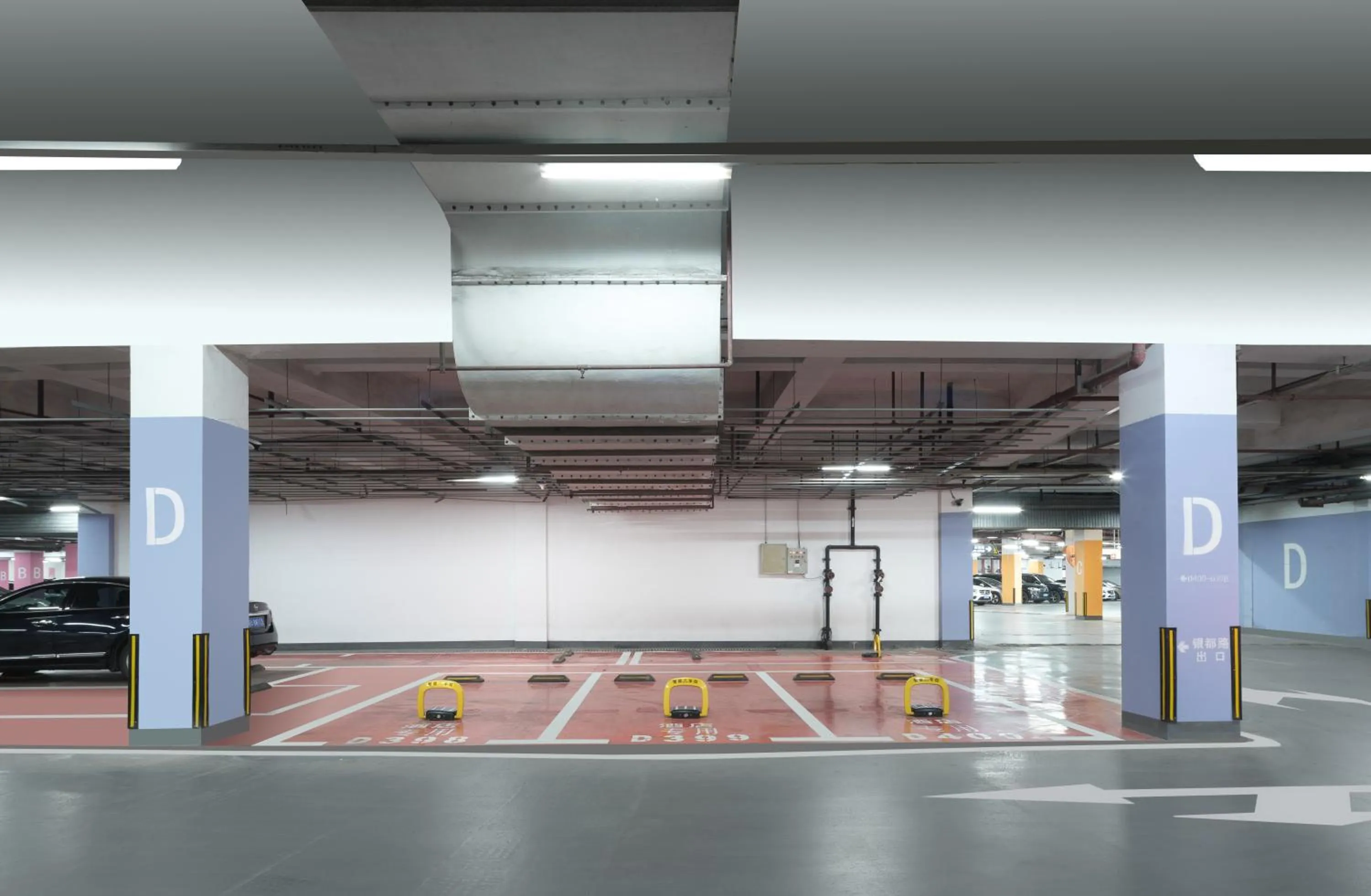 Parking in Shanghai T Plus Hotel Residence