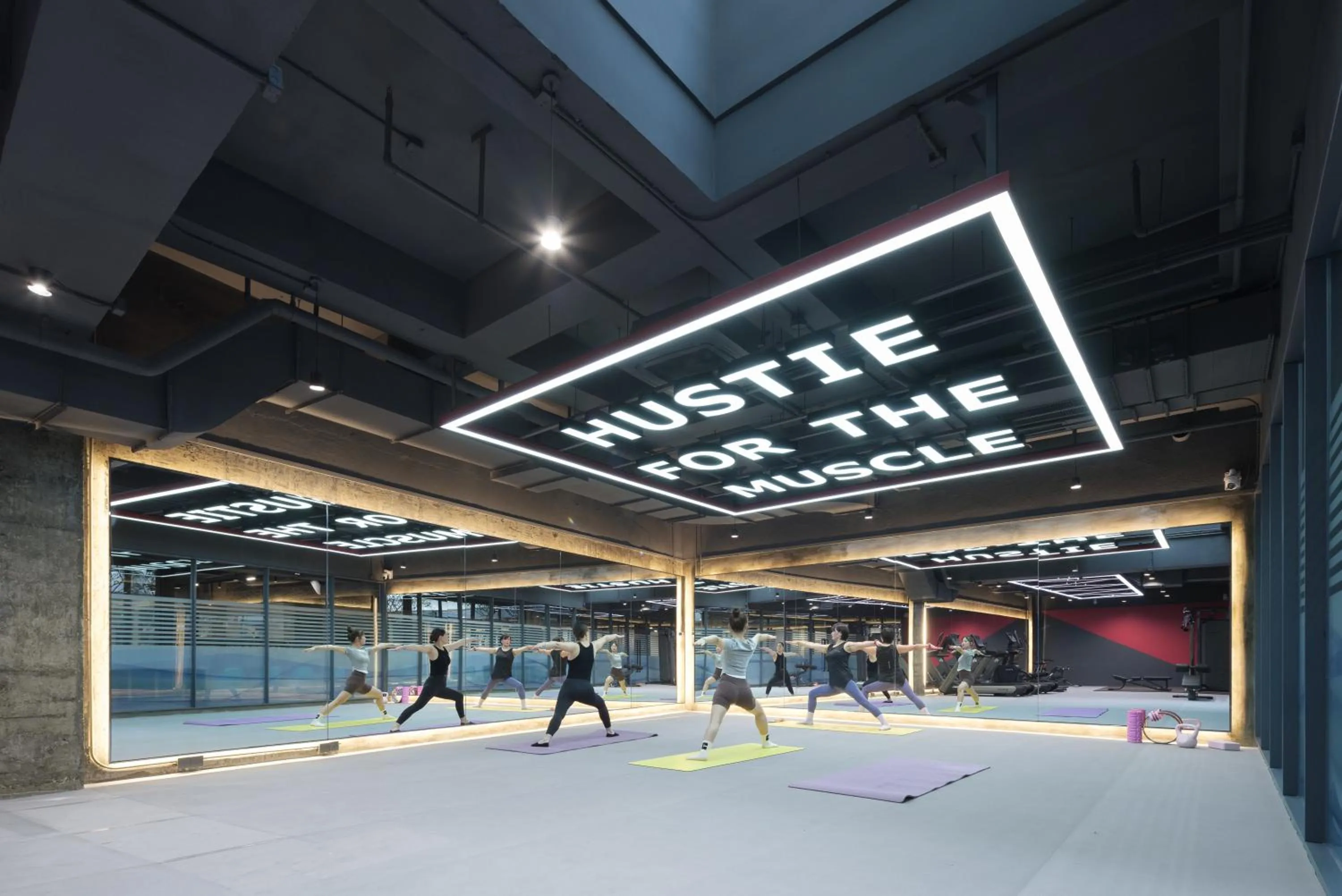 Fitness centre/facilities in Shanghai T Plus Hotel Residence