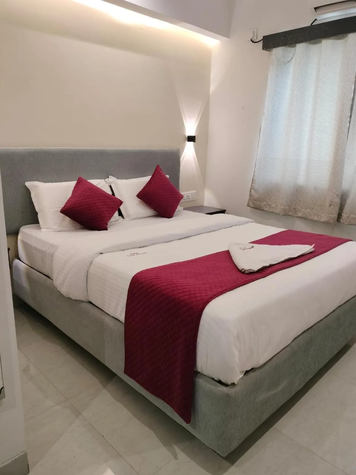 Bed in Hotel Paramount