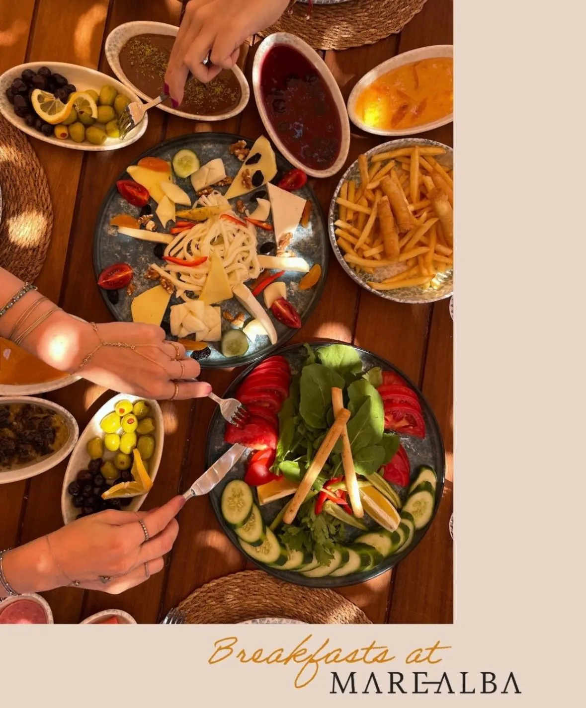 Restaurant/places to eat in Mare Alba