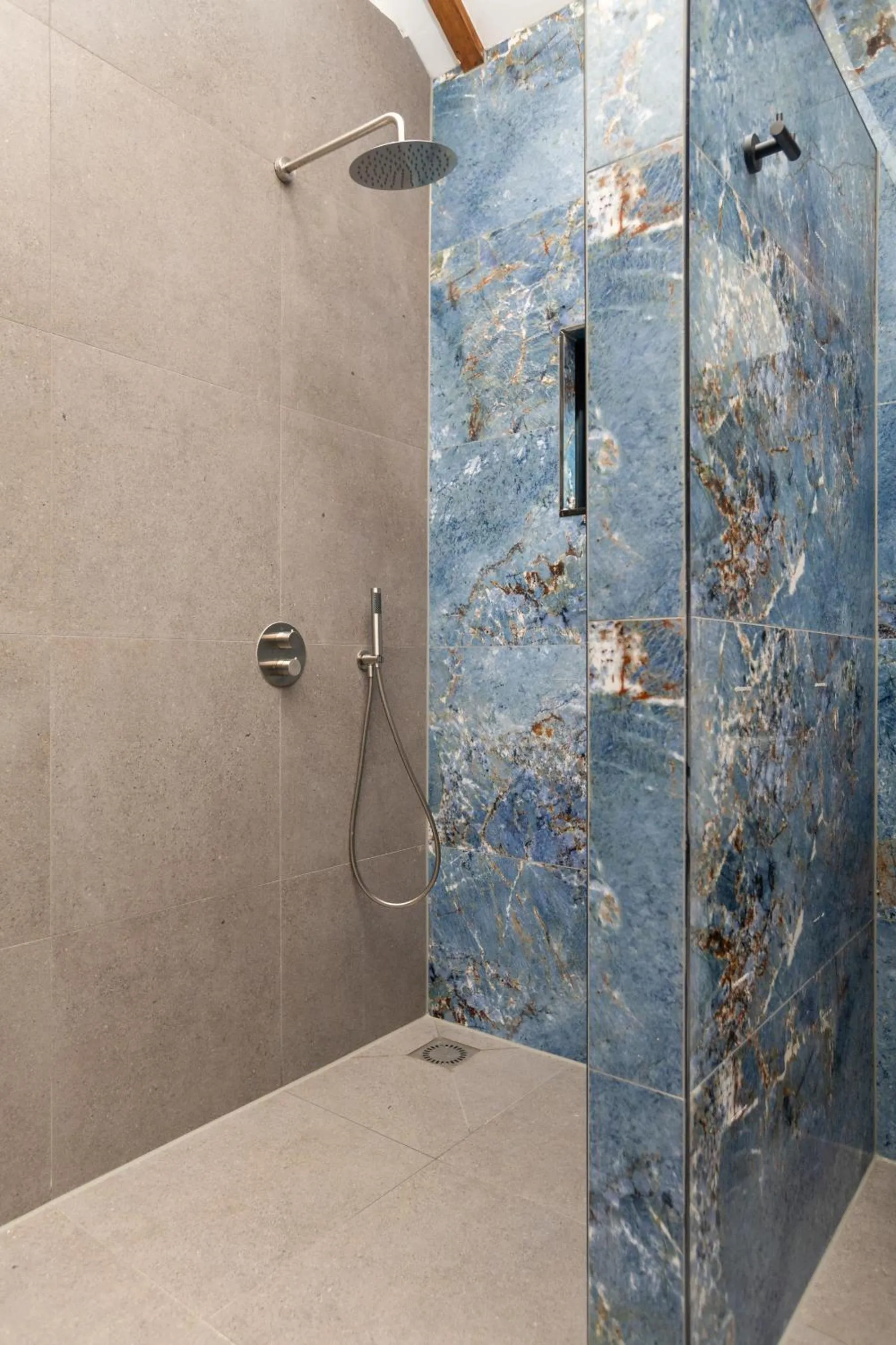 Shower in Hotel Twenty-Three Amsterdam Airport