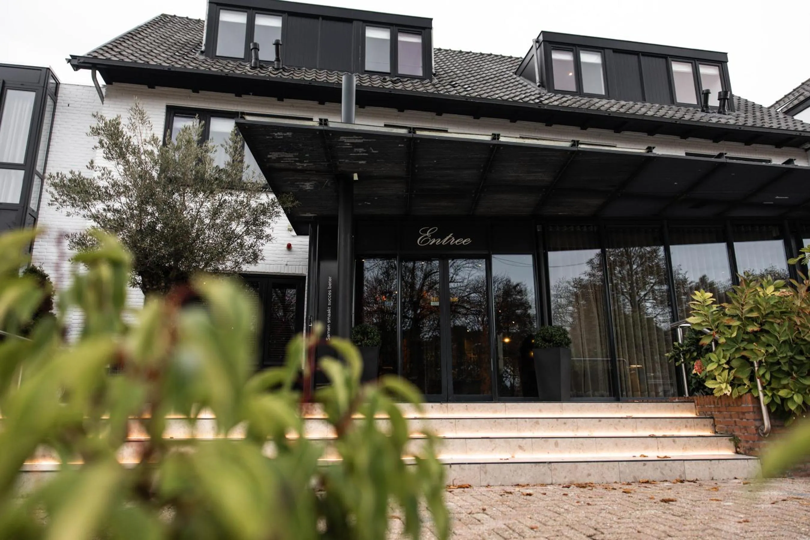 Property building in Hotel Twenty-Three Amsterdam Airport