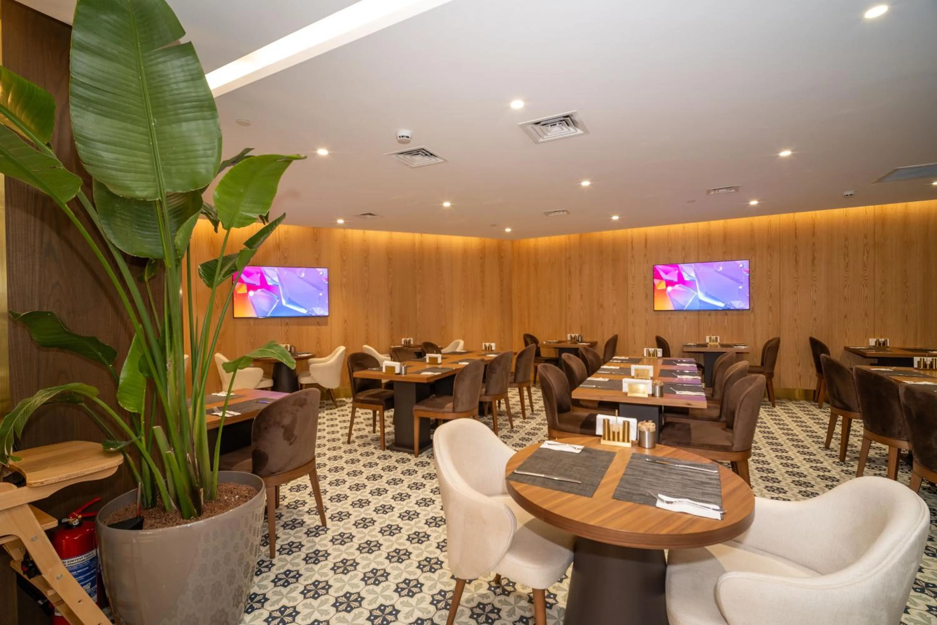 Rayelin Hotel Old Town