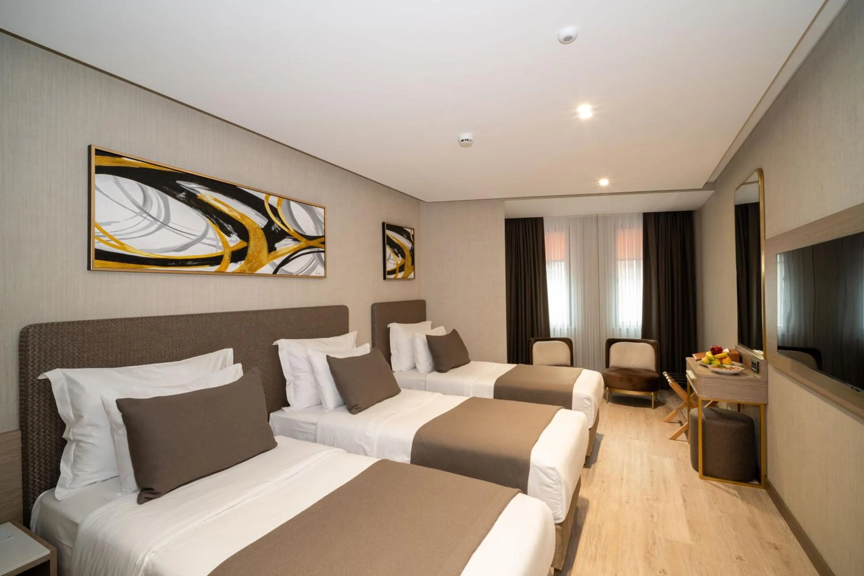 Bed in Rayelin Hotel Old Town