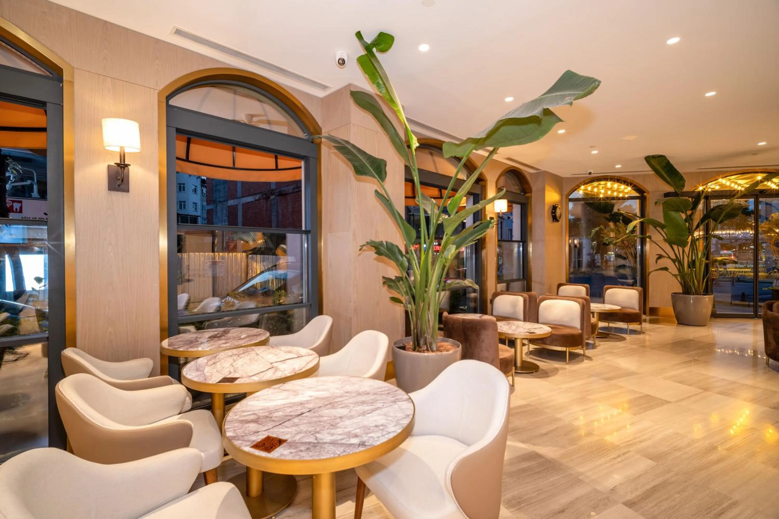 Rayelin Hotel Old Town