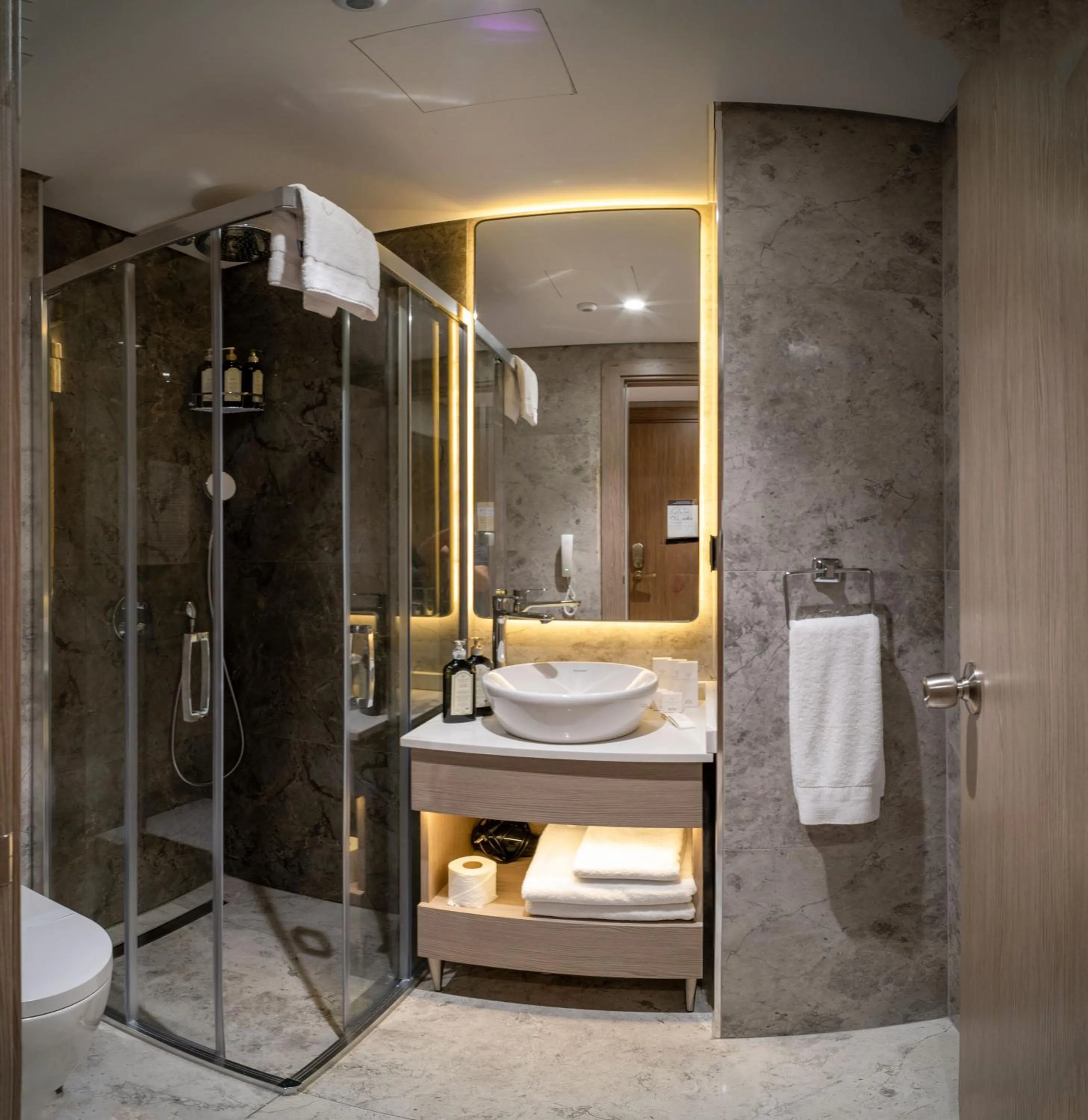 Rayelin Hotel Old Town