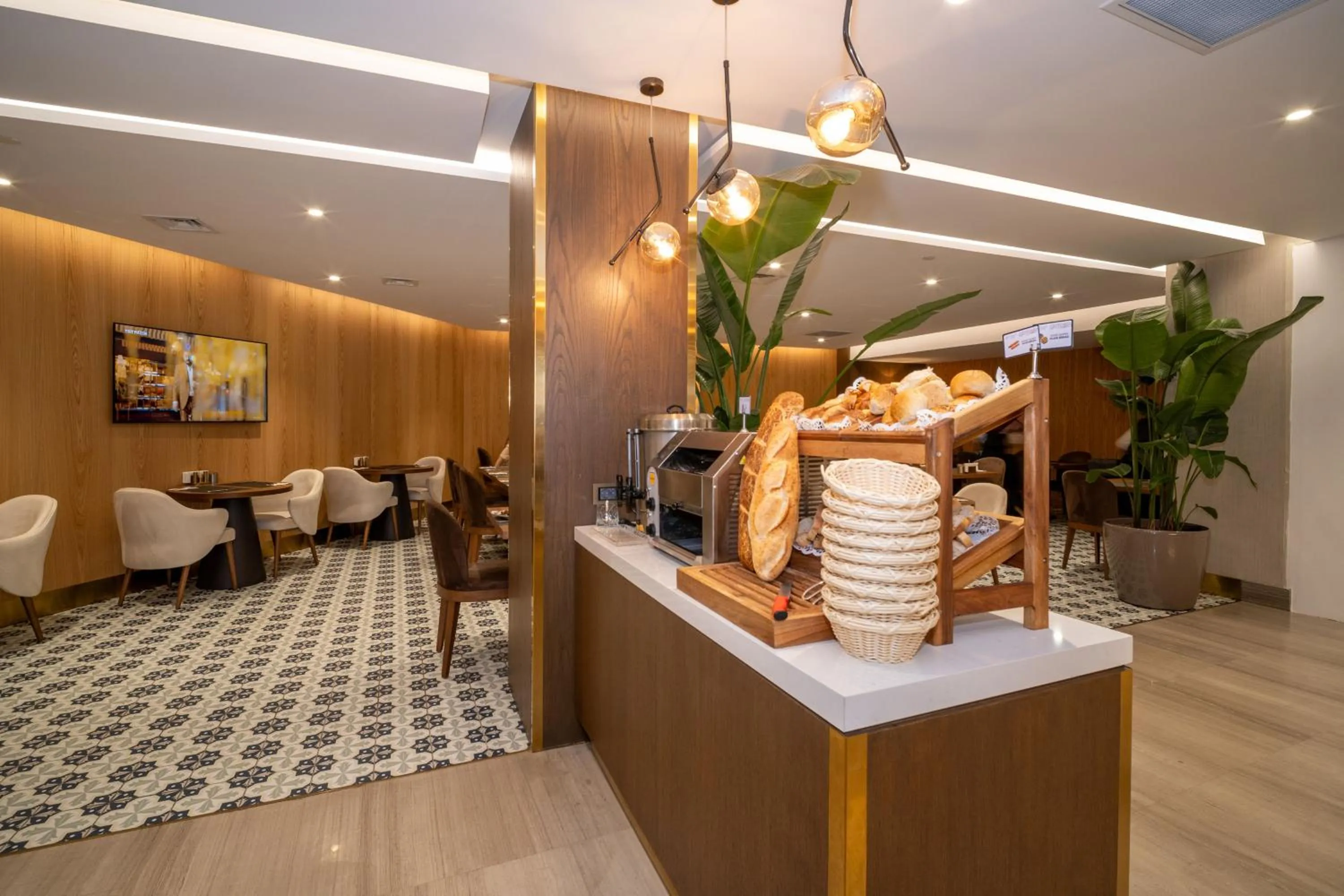 Rayelin Hotel Old Town