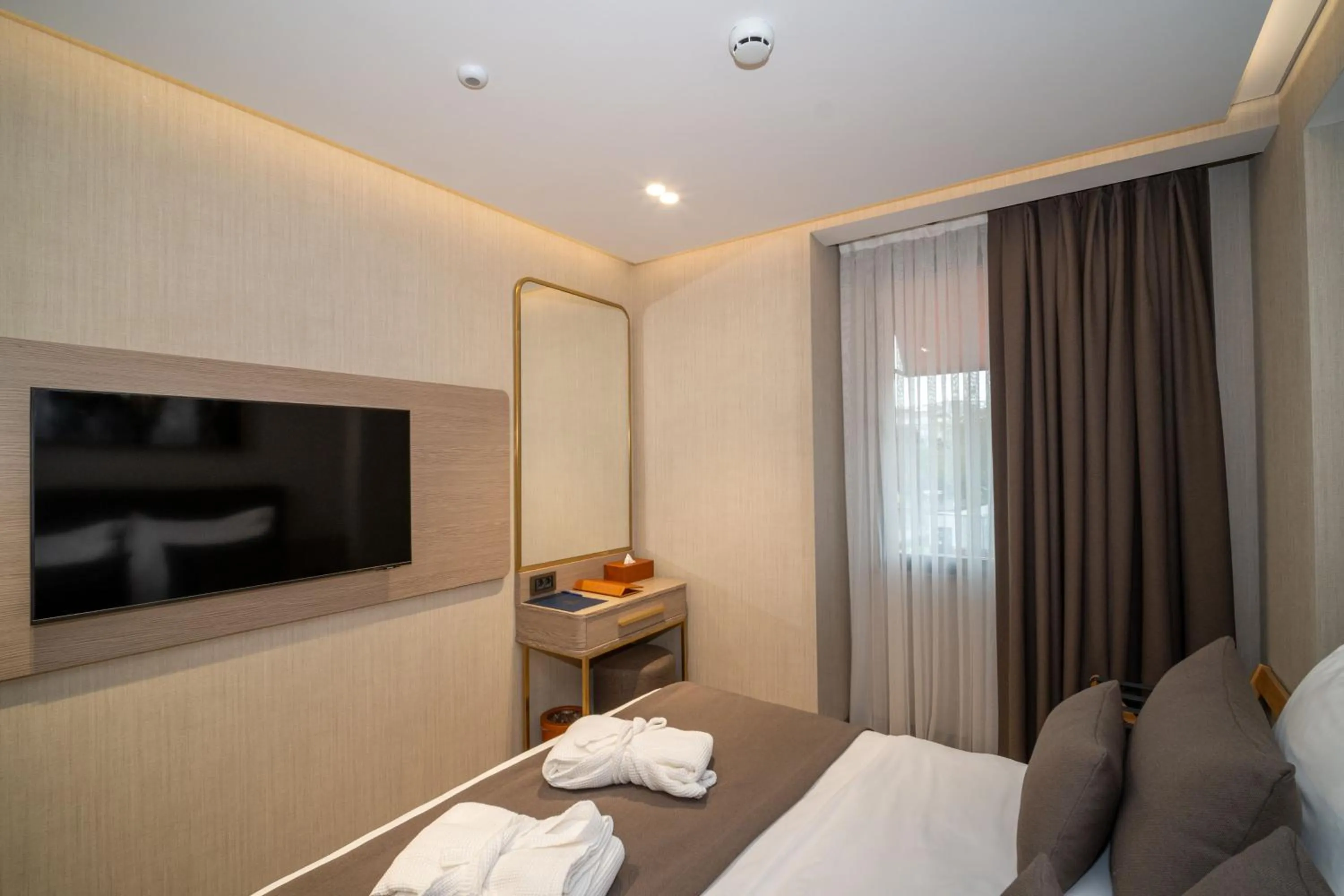 Bed in Rayelin Hotel Old Town