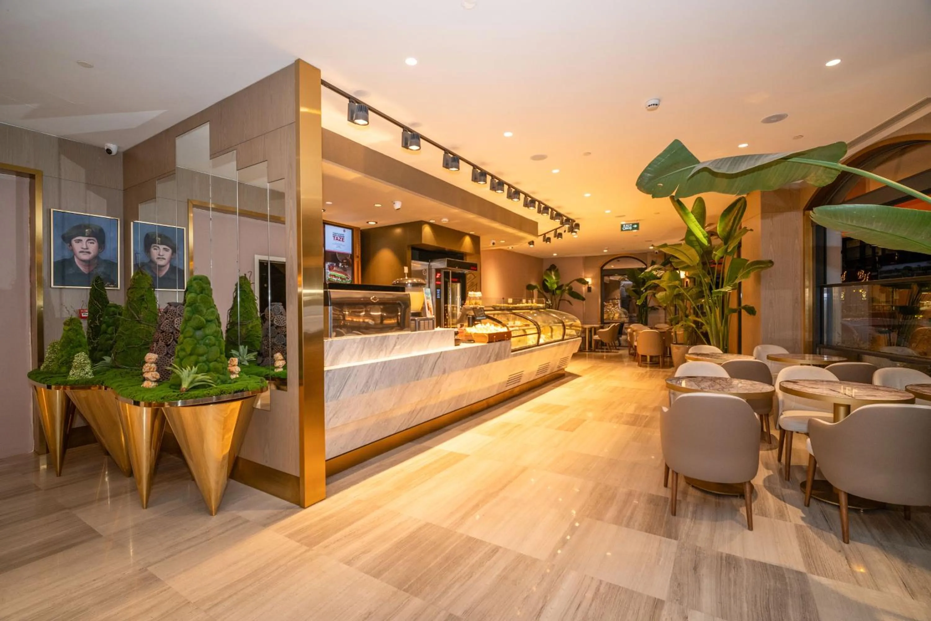 Rayelin Hotel Old Town