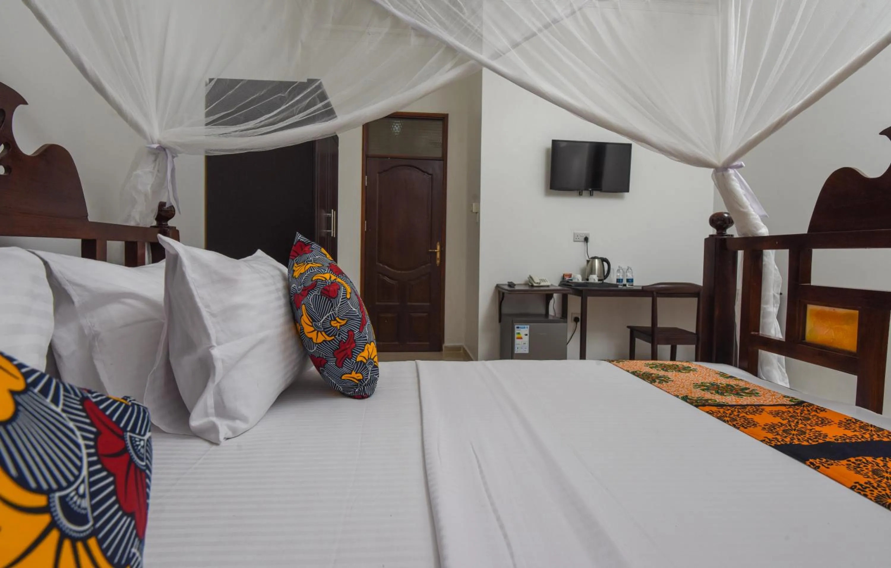 Bed in Zanzibar View Hotel
