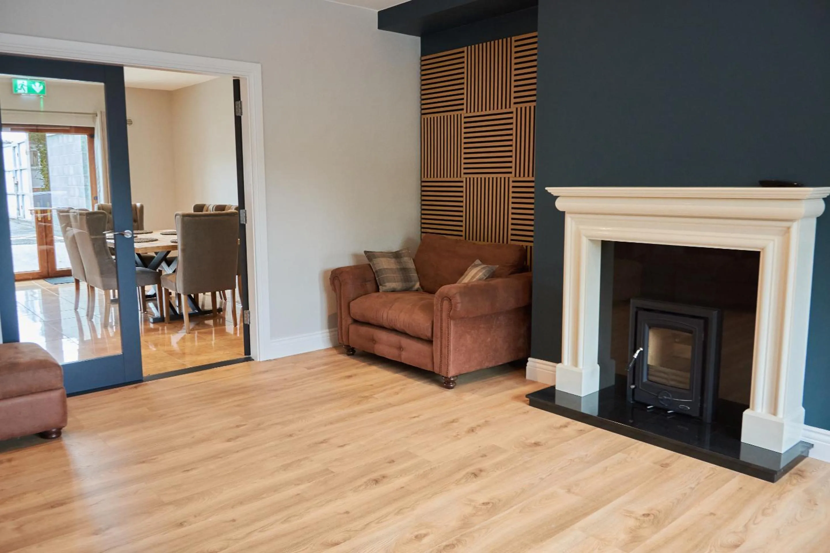 Dining area in Dromod suites