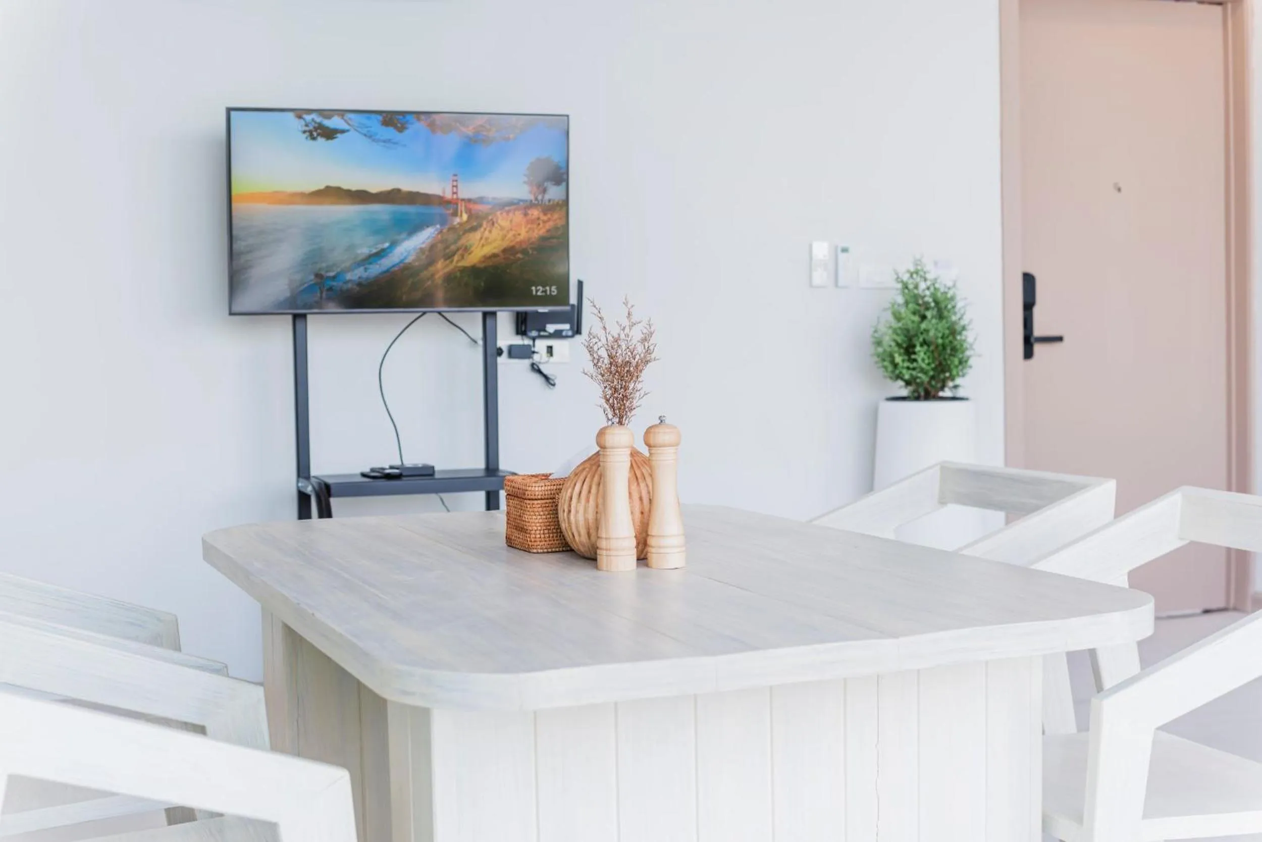 Dinner in Replay Pool Villa