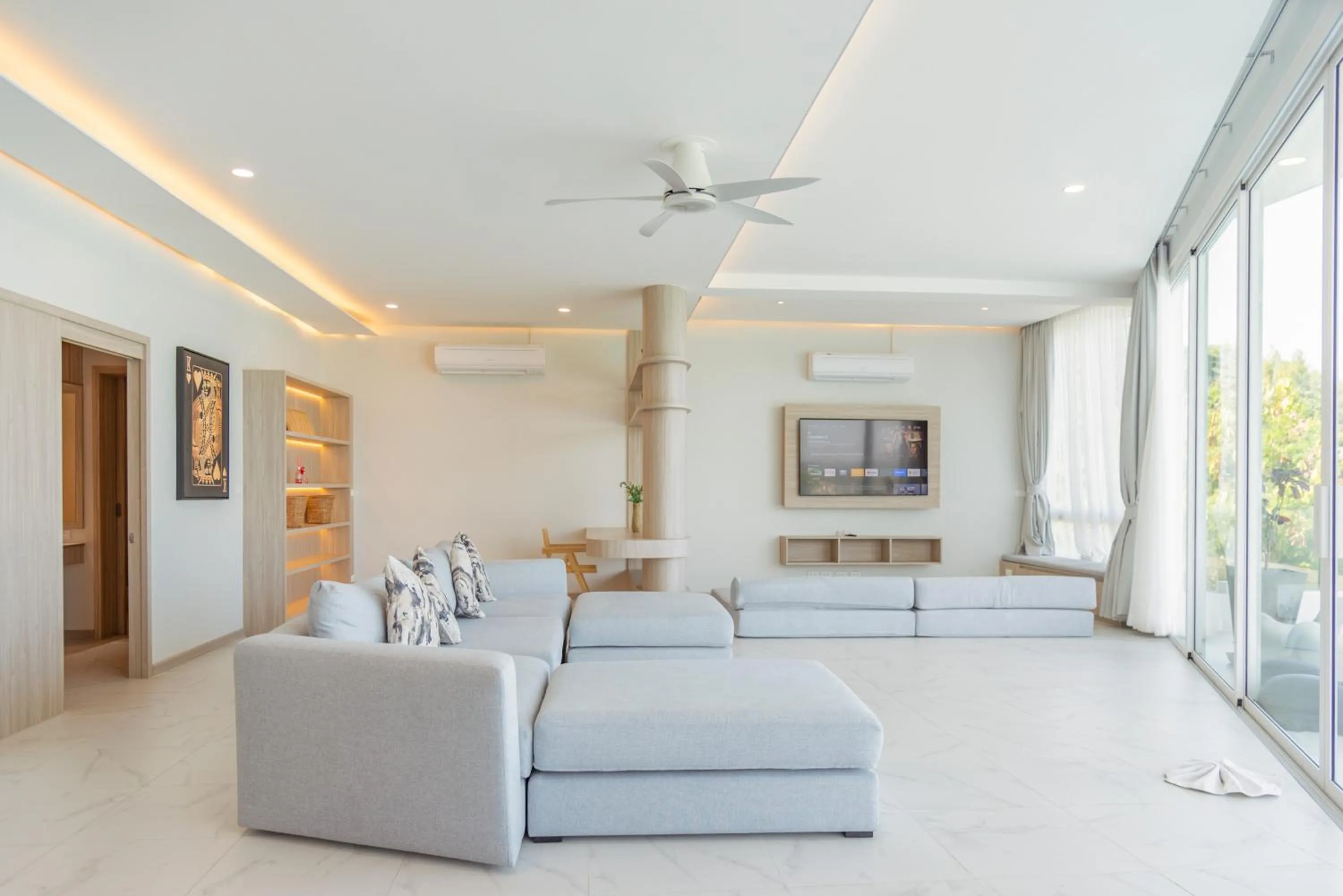 Living room, Bed in Replay Pool Villa