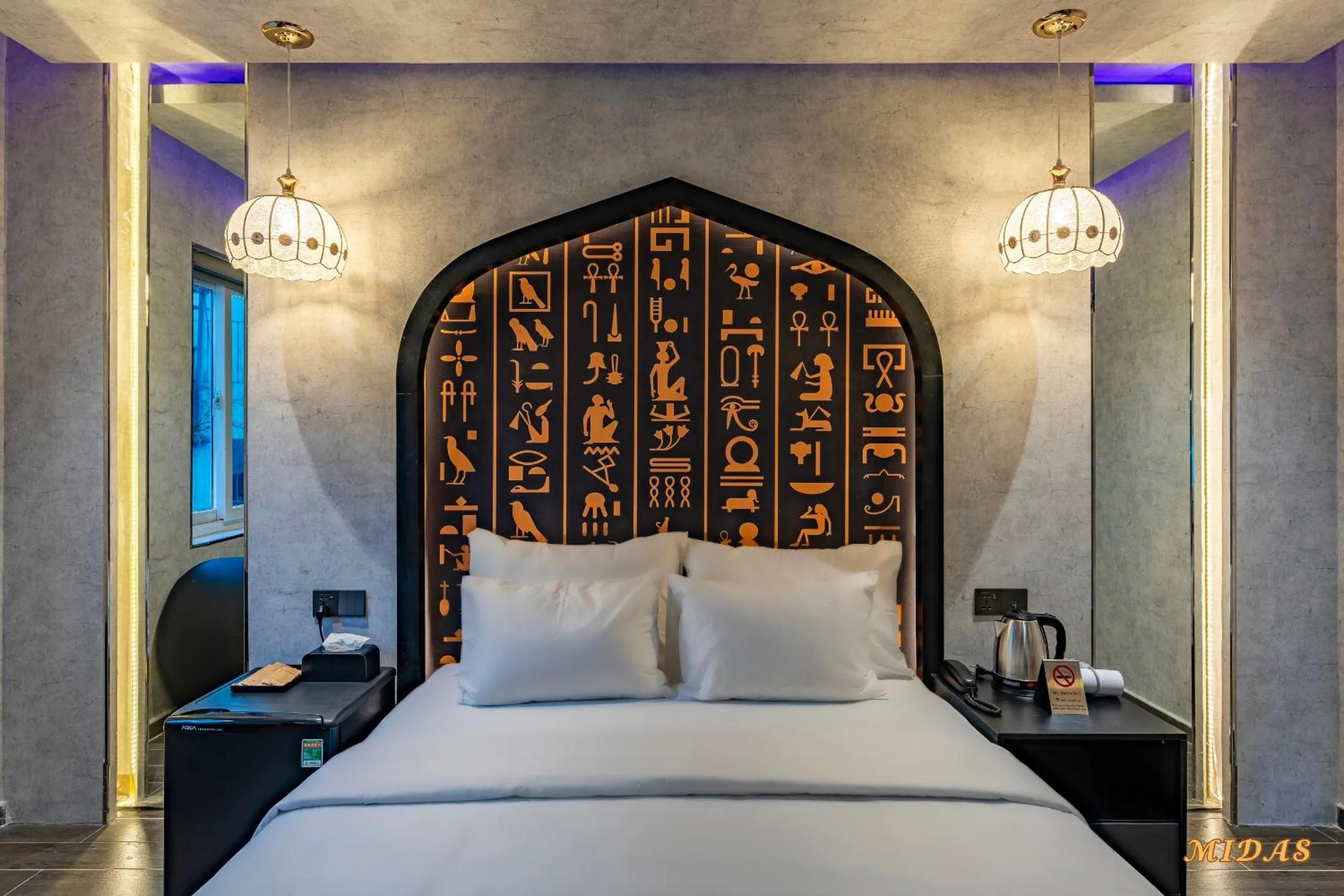 Photo of the whole room, Bed in Midas Hotel 2