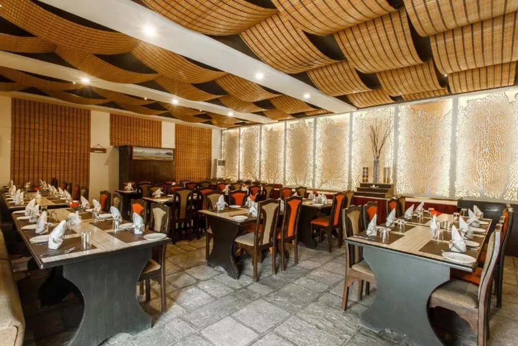 Restaurant/places to eat in The Lakeside Retreat By IME Hospitality Pvt LTd