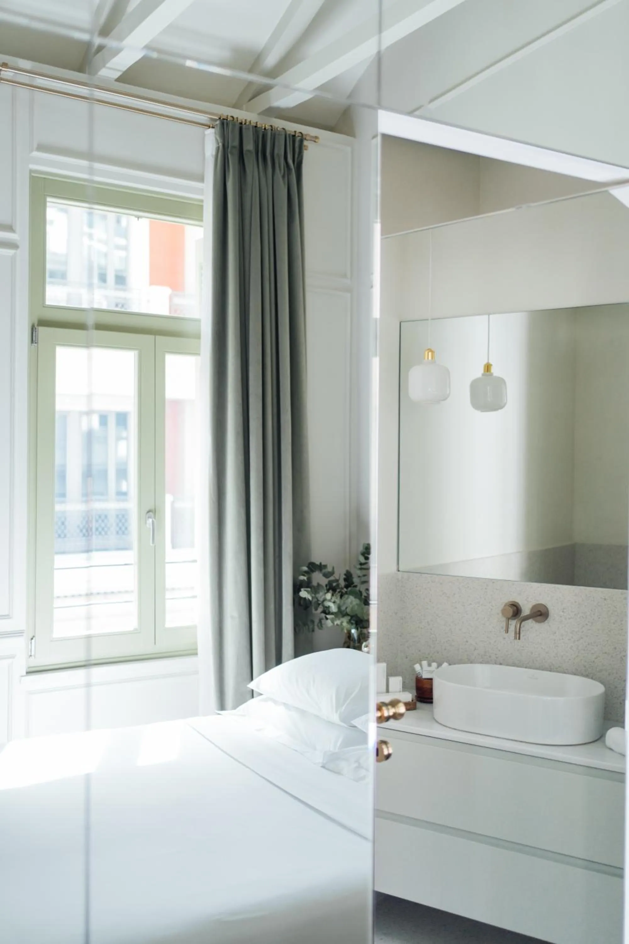 Bedroom, Bed in Nosteo