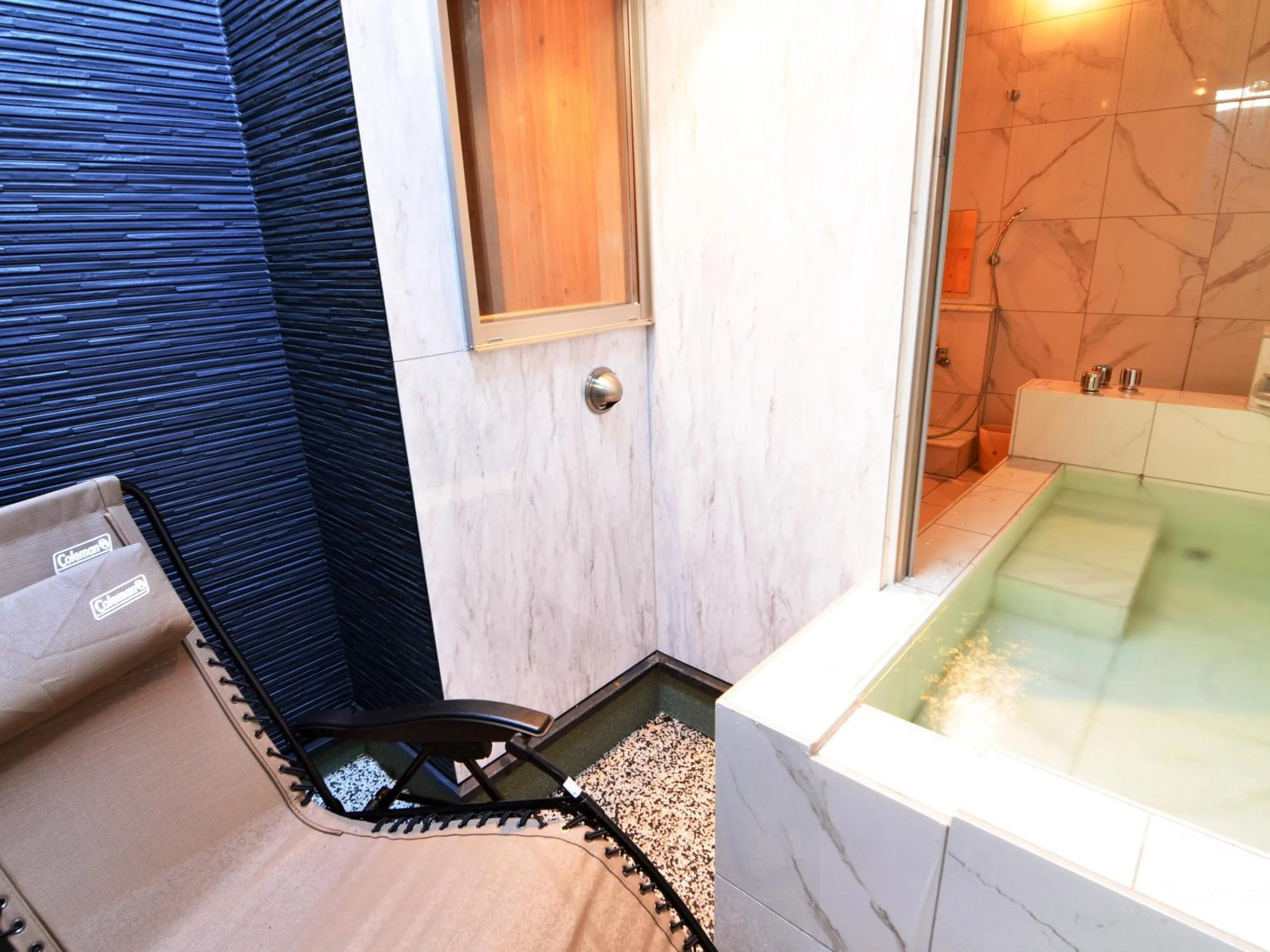 Hot Spring Bath in Totonoinoyado Shuntouan