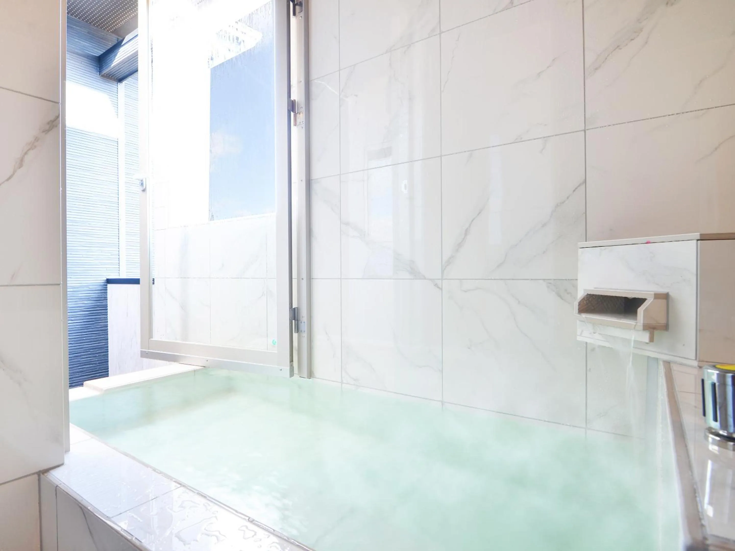 Hot Spring Bath in Totonoinoyado Shuntouan