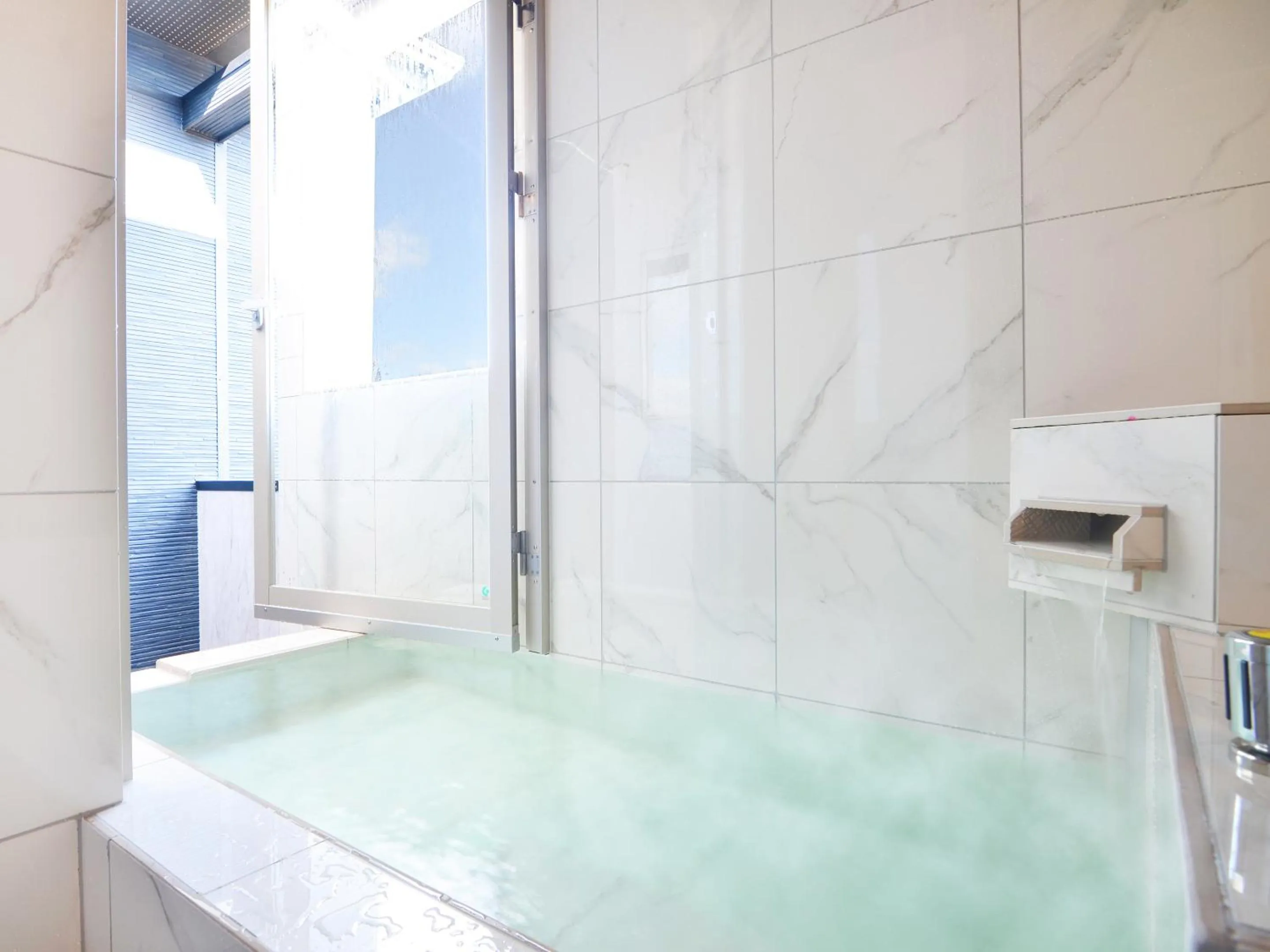 Hot Spring Bath in Totonoinoyado Shuntouan