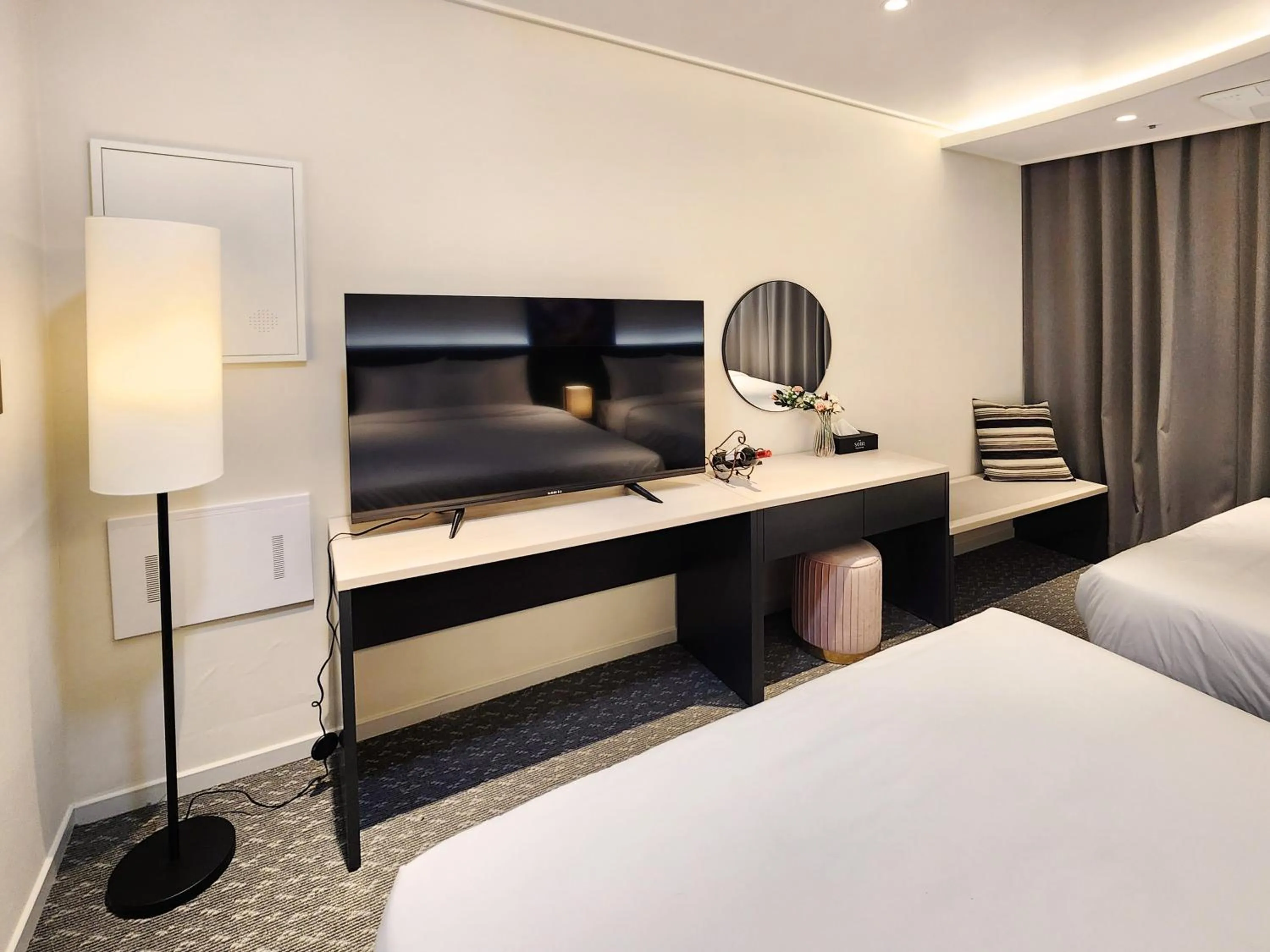 Bed in SOTA SUITE Yangyang Granbay