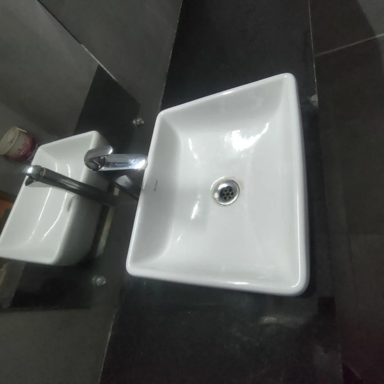 Bathroom in Mansarover Hotel & Banquets