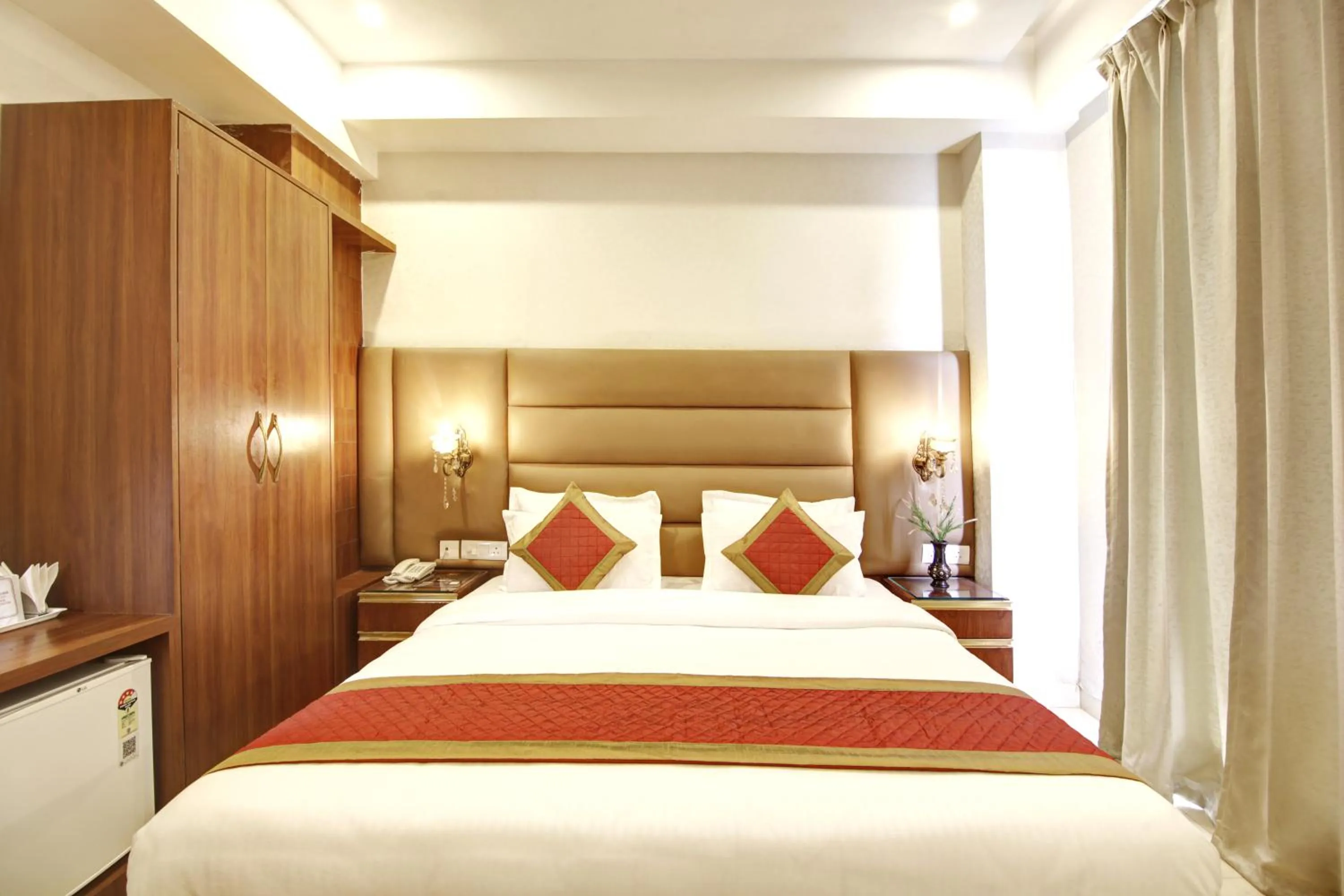 Property building in Marks Hotel & Banquet